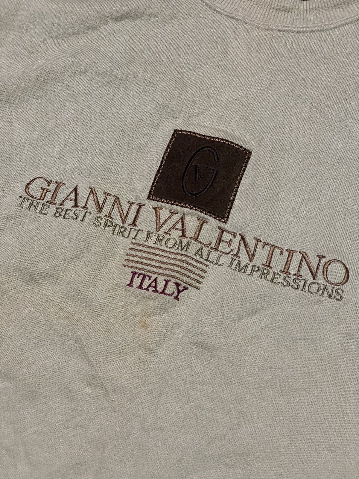 Japanese Brand × Valentino × Vintage Vintage Gianni Valentino Big Logo Sweatshirt Size US L / EU 52-54 / 3 - 3 Thumbnail