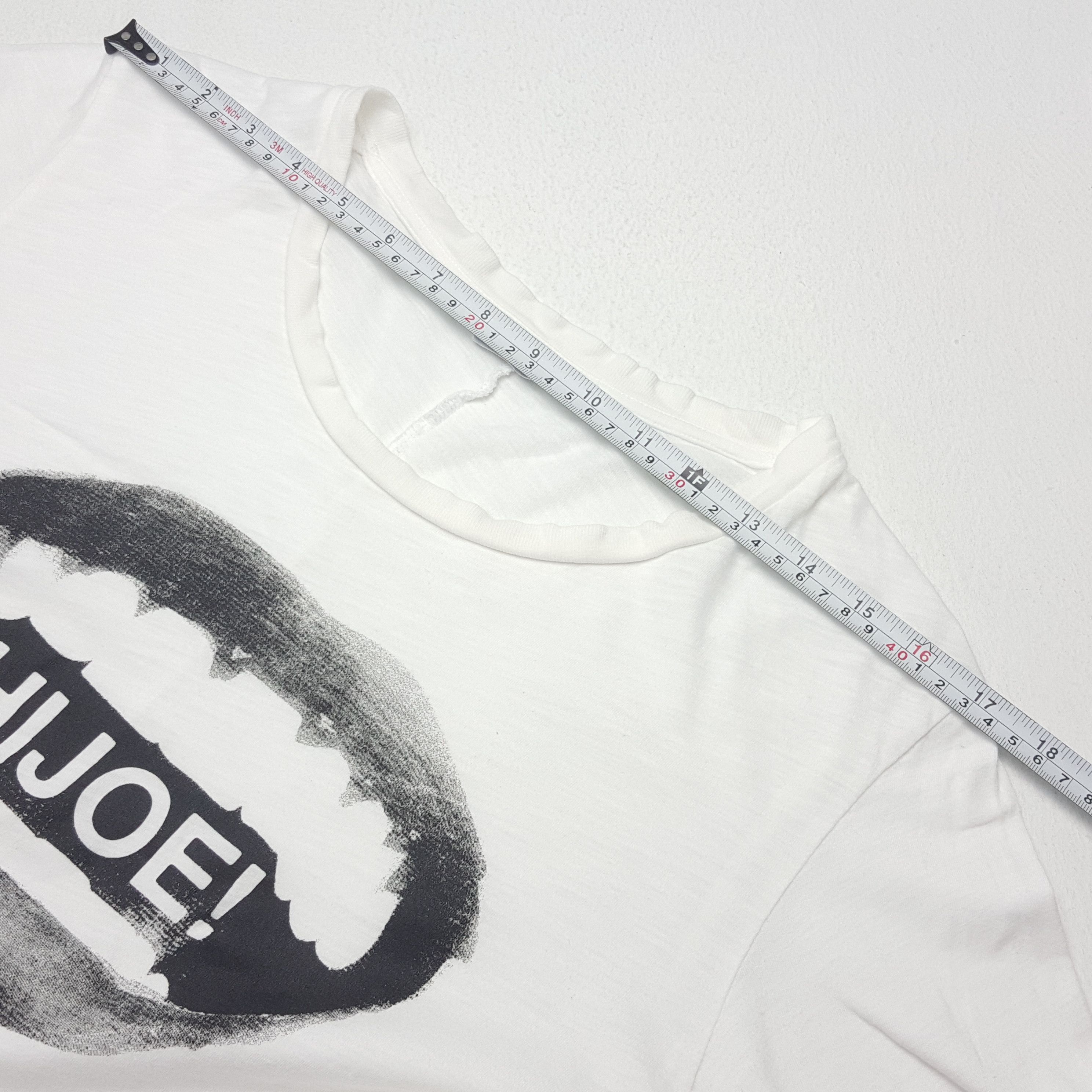 Japanese Brand × Undercover × Vintage Vintage UNIQLO UNDERCOVER Japanese Brand T-Shirt Size M / US 6-8 / IT 42-44 - 4 Thumbnail