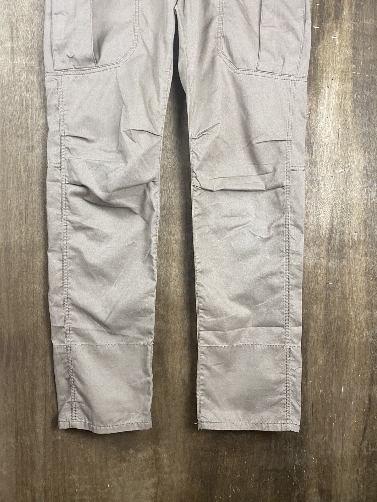 Takeo Kikuchi Takeo Kikuchi japan Tk utility multipocket Cargo Pants #2437 Size US 30 / EU 46 - 3 Thumbnail