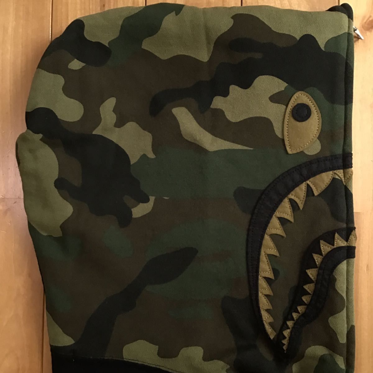 Bape × Undefeated BAPE × undefeated shark full zip hoodie a bathing ape Size US L / EU 52-54 / 3 - 3 Thumbnail