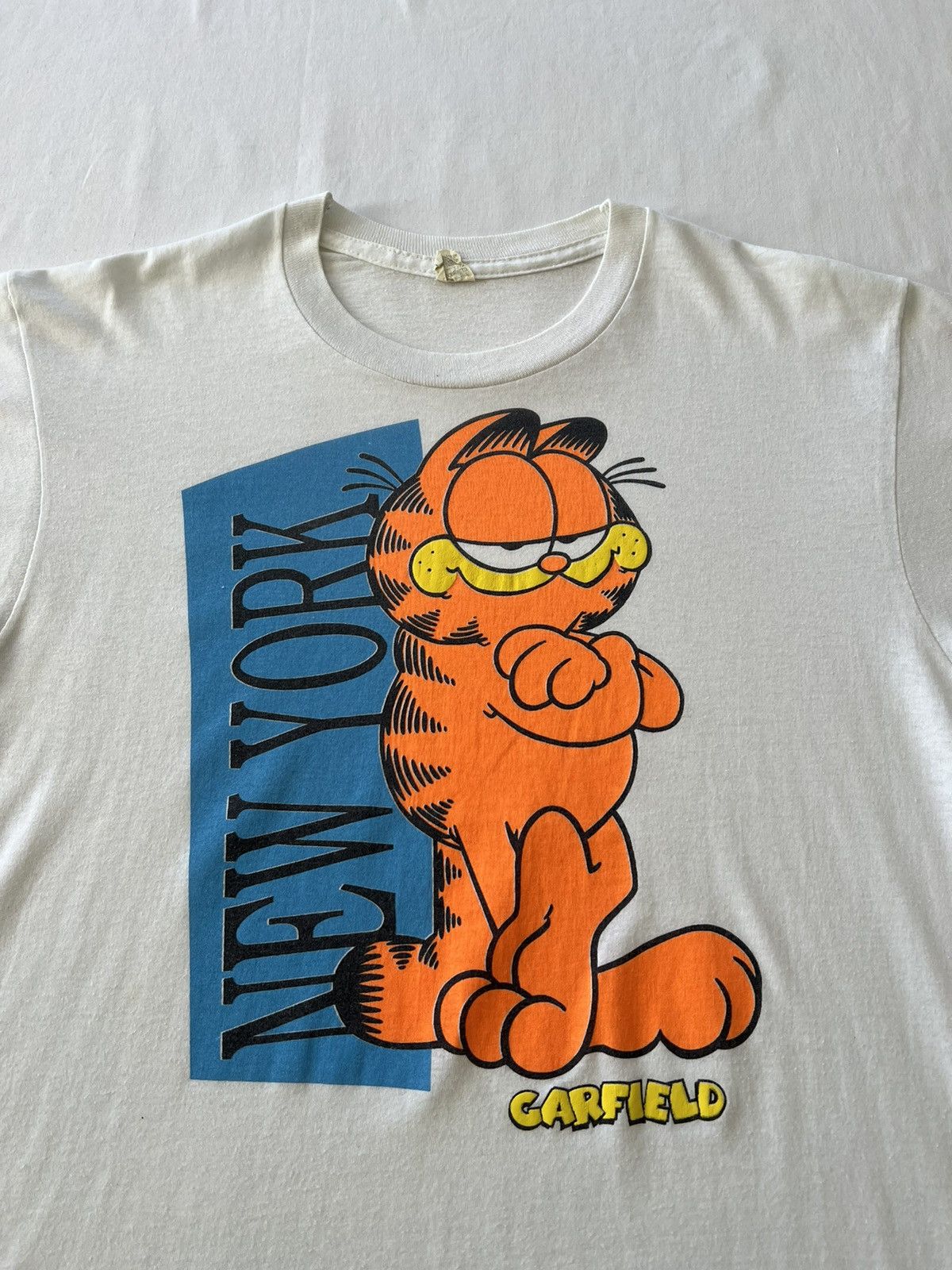 Cartoon Network Vintage 80s Garfield New York White Tee (Calvin and Hobbes) Size US L / EU 52-54 / 3 - 4 Thumbnail