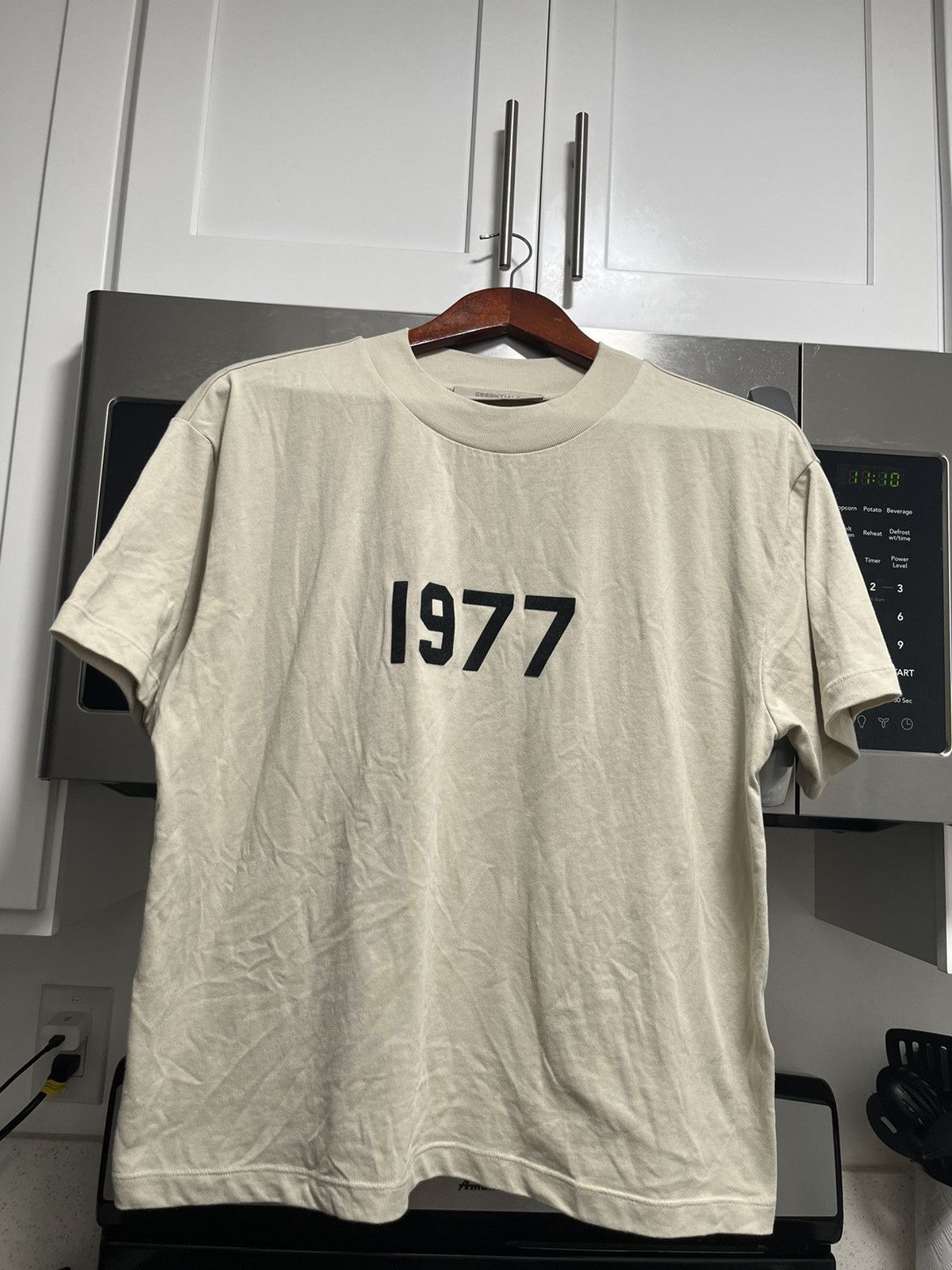 Fear of God Essentials 1977 T-Shirt Loose Printed Short Sleeve T-shirt main image 0