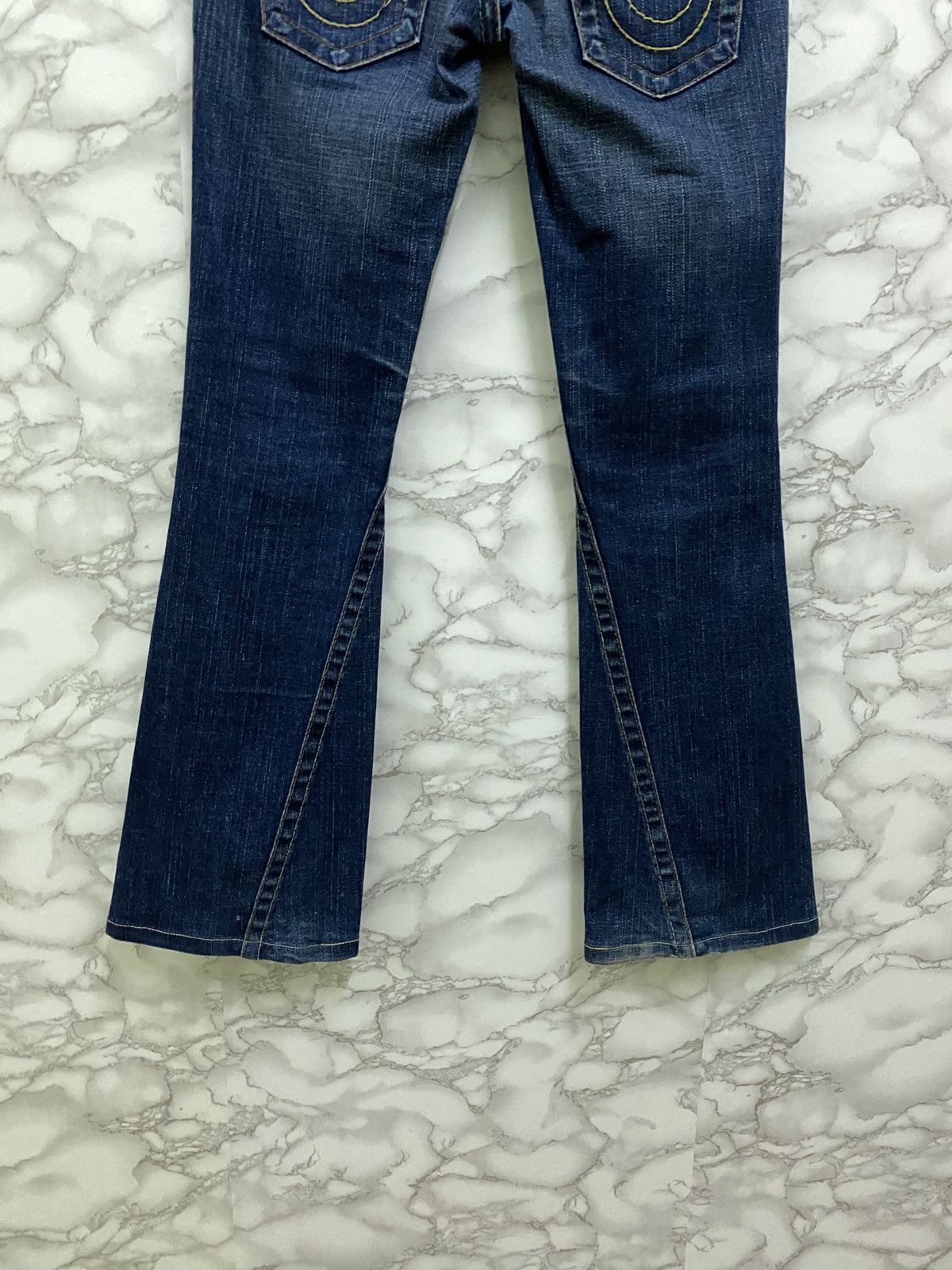 True Religion × Vintage Vintage TRUE RELIGION Back Logo Flared Bootcut Denim Pant Size US 27 - 10 Thumbnail