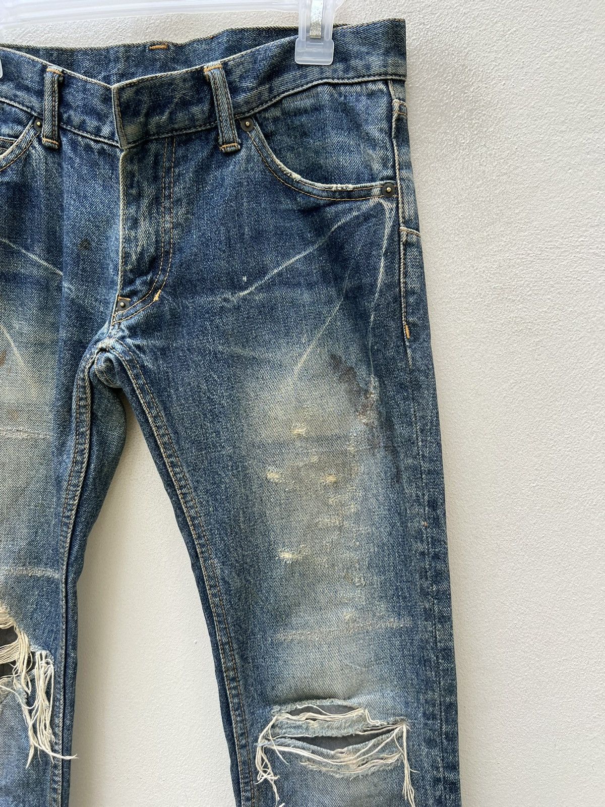 Pledge Trashed Vintage Pledge Japan Dirty Mud Denim Ripped Jeans Size US 30 / EU 46 - 7 Thumbnail