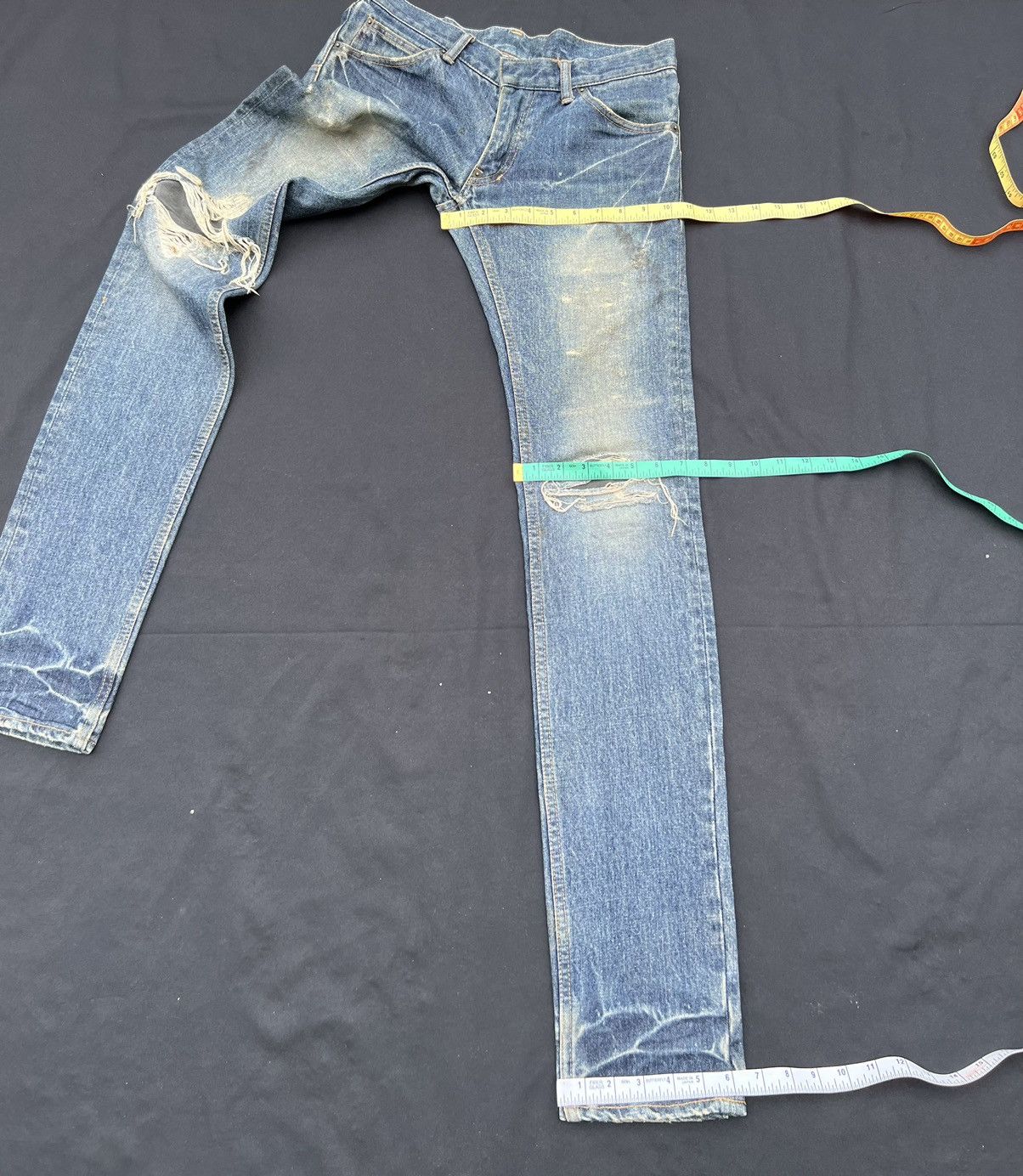 Pledge Trashed Vintage Pledge Japan Dirty Mud Denim Ripped Jeans Size US 30 / EU 46 - 22 Thumbnail