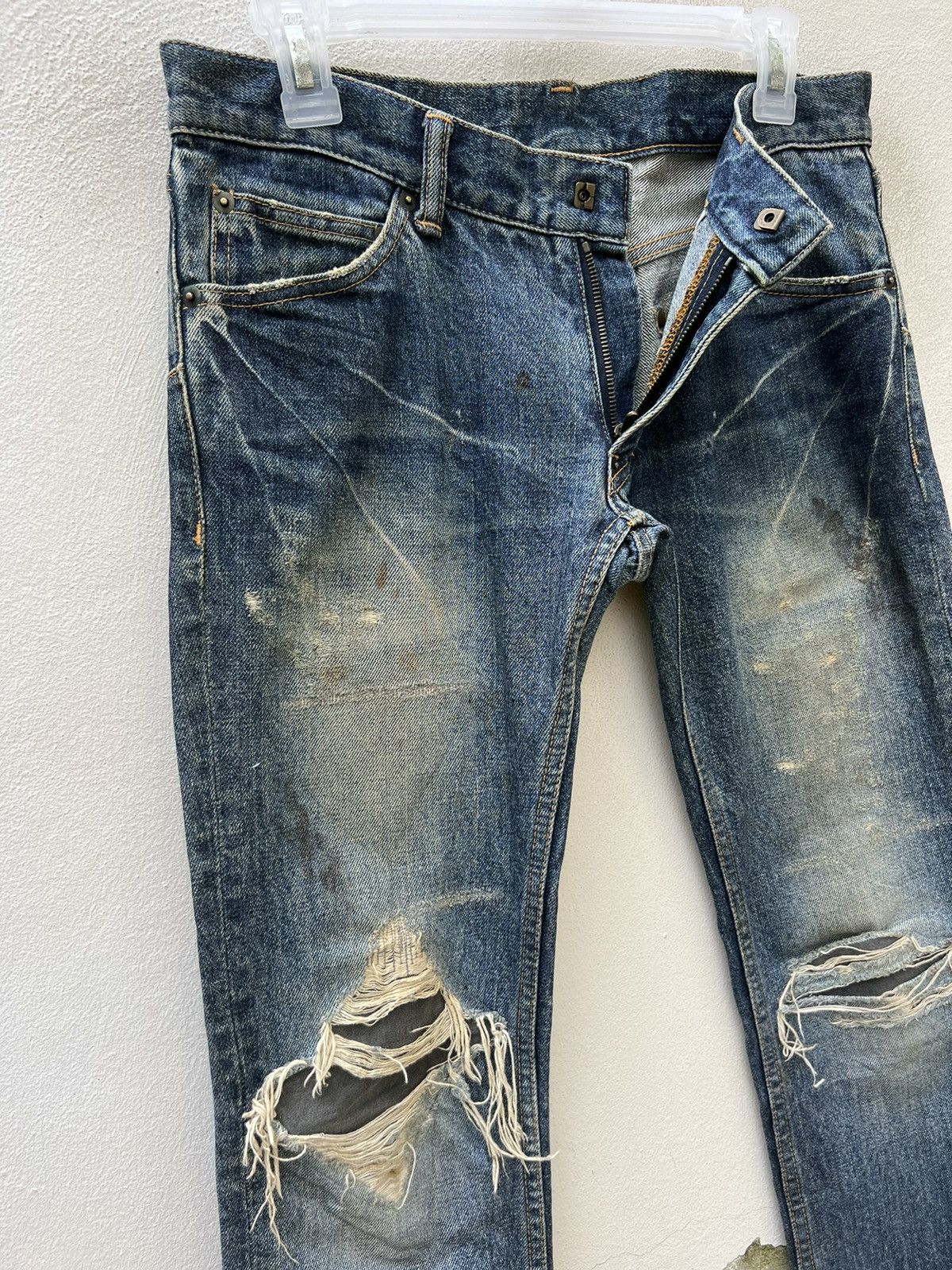 Pledge Trashed Vintage Pledge Japan Dirty Mud Denim Ripped Jeans Size US 30 / EU 46 - 4 Thumbnail
