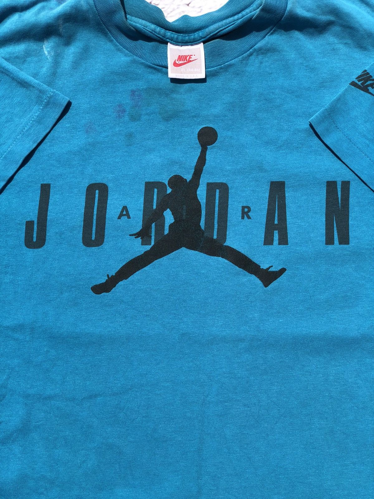 Nike Vintage 90s Nike Jordan Center Logo Blue Tee Size US XL / EU 56 / 4 - 2 Thumbnail