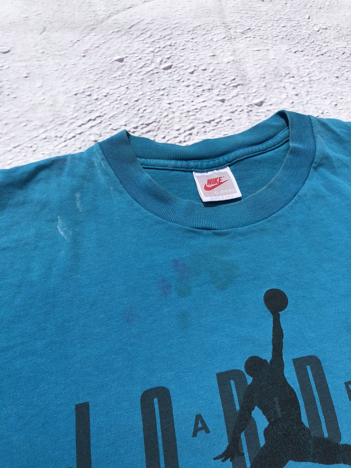 Nike Vintage 90s Nike Jordan Center Logo Blue Tee Size US XL / EU 56 / 4 - 6 Thumbnail