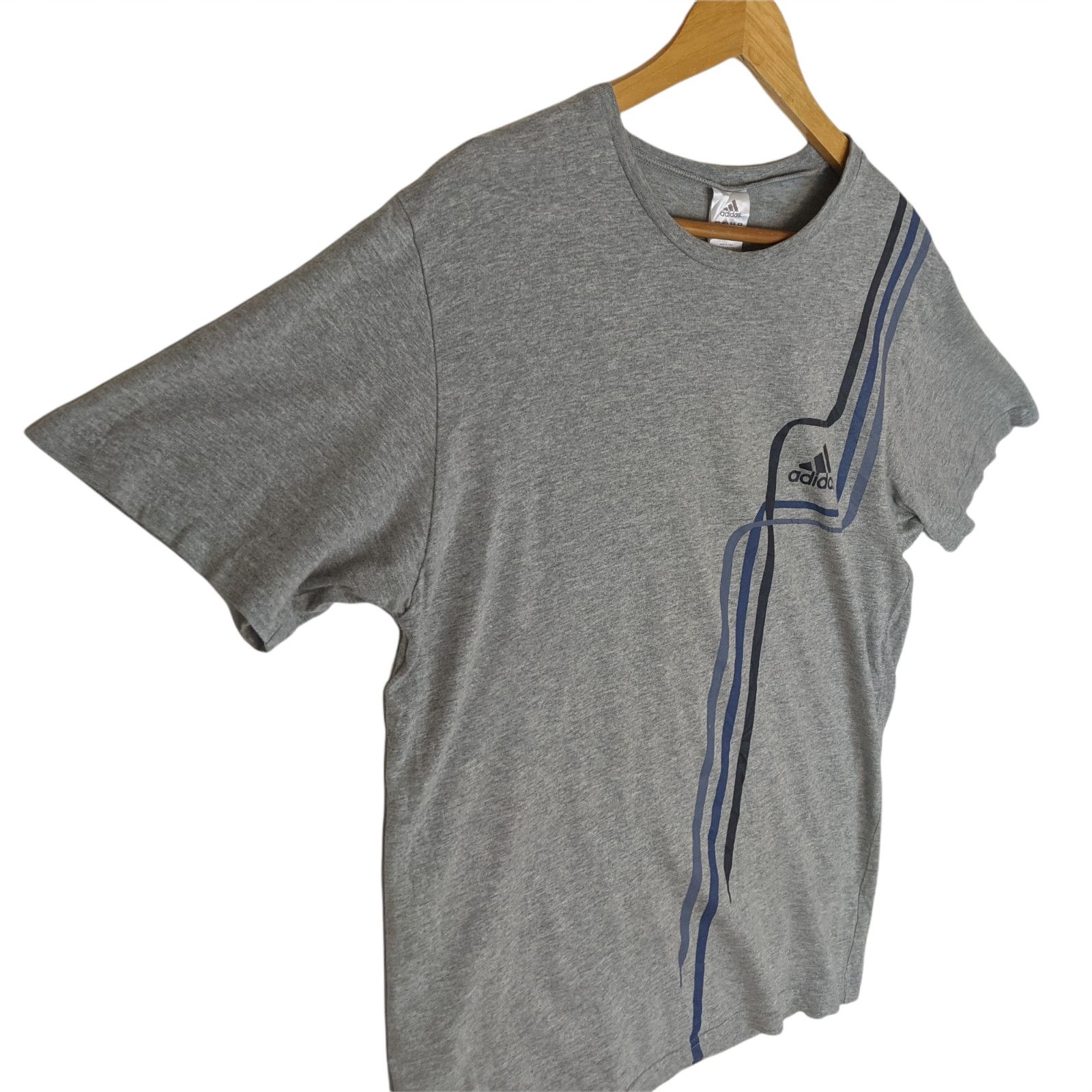 Adidas ADIDAS T-Shirt Size US M / EU 48-50 / 2 - 3 Thumbnail