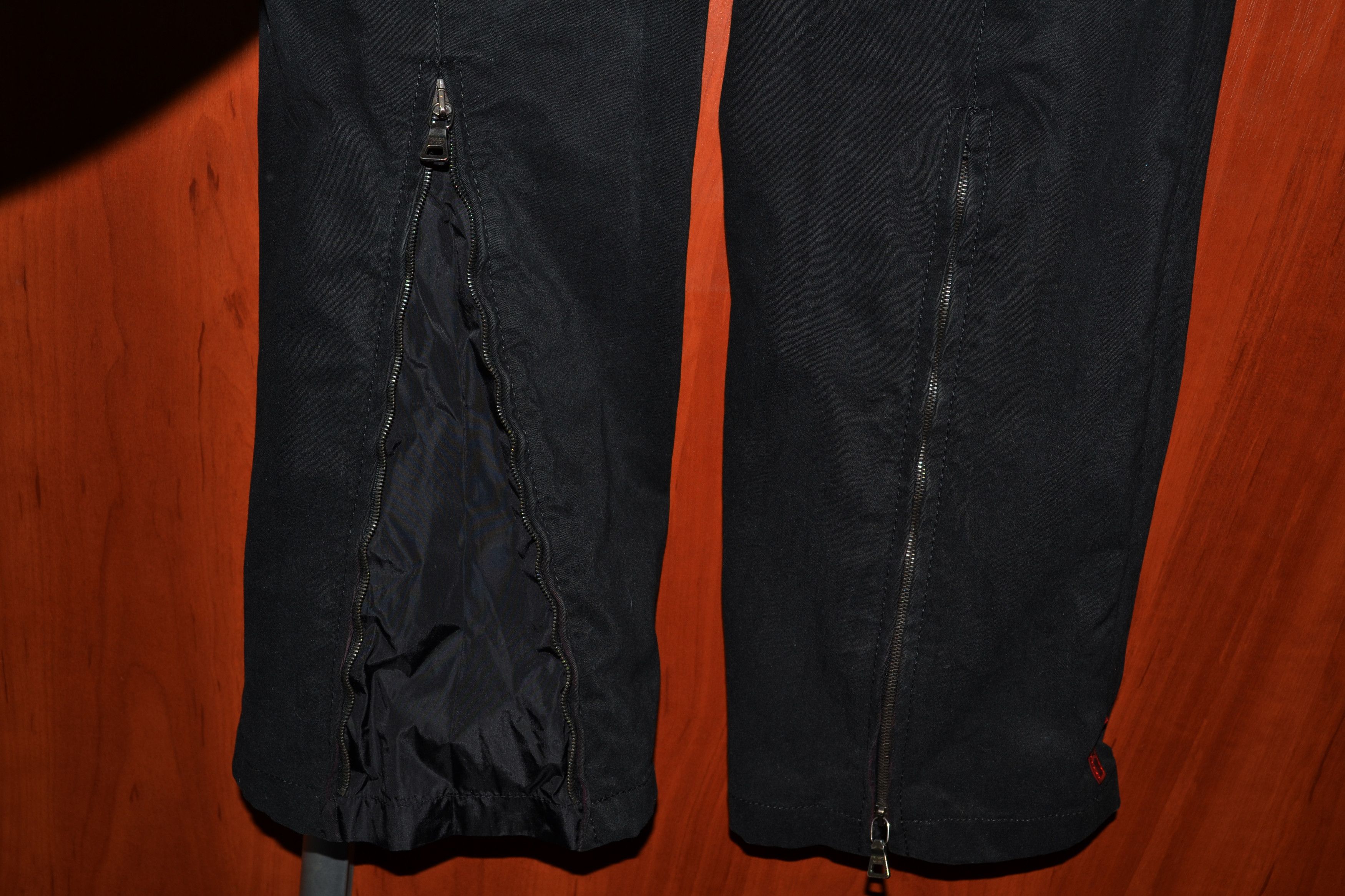 Prada 🔴 PRADA Pants Trousers Red Tab Zip Black Cotton Pockets Zip Size 27" / US 4 / IT 40 - 4 Thumbnail