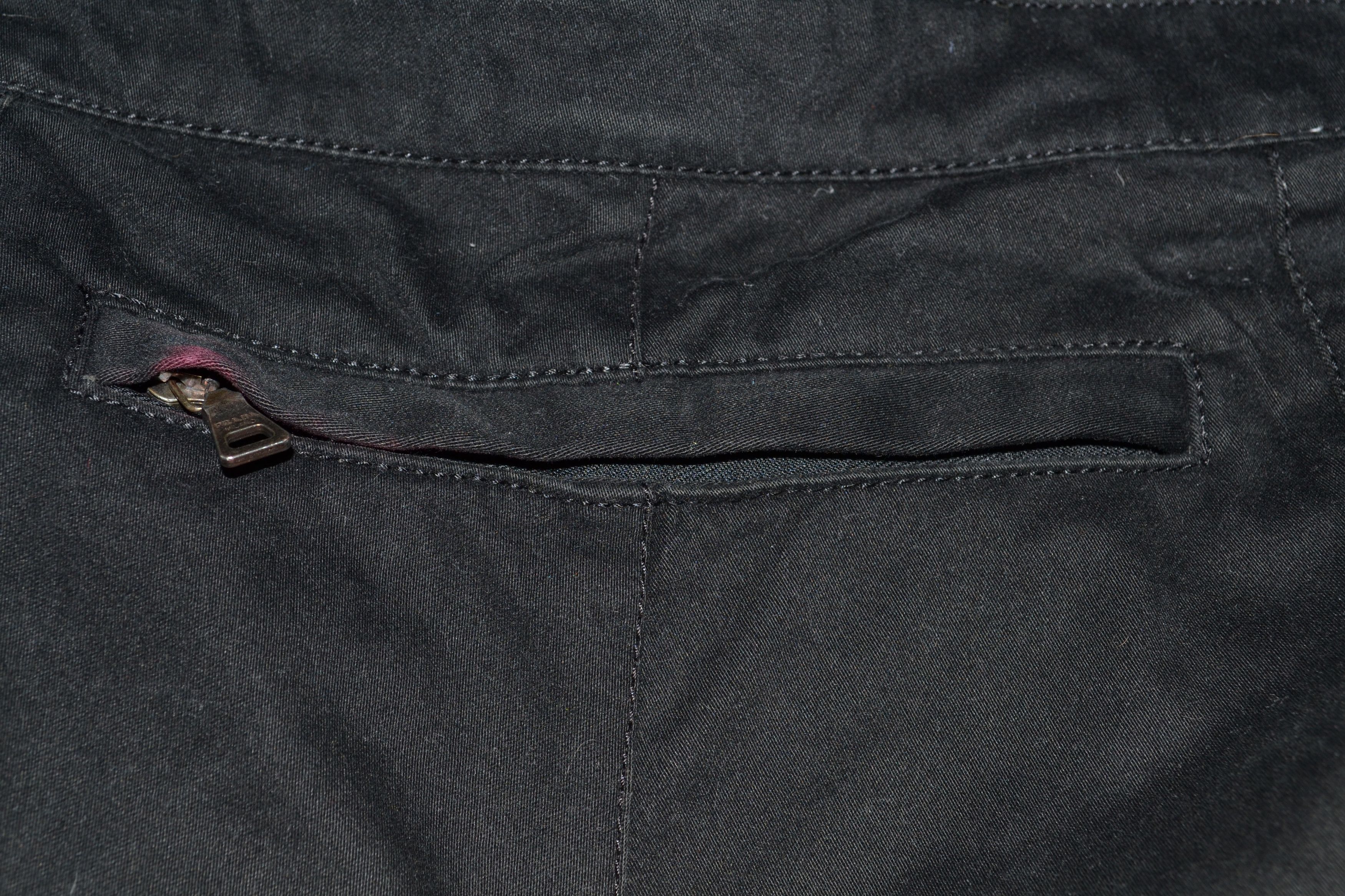 Prada 🔴 PRADA Pants Trousers Red Tab Zip Black Cotton Pockets Zip Size 27" / US 4 / IT 40 - 8 Thumbnail