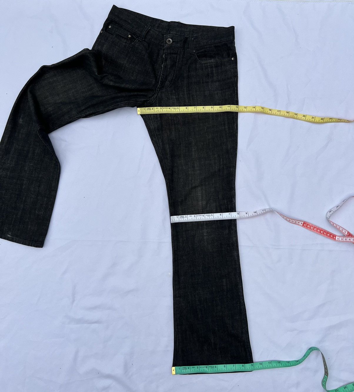 5351 POUR LES HOMMES Vintage 5351 Pour Les Homme Black Wax Denim Rips Flare Jeans Size US 30 / EU 46 - 19 Thumbnail
