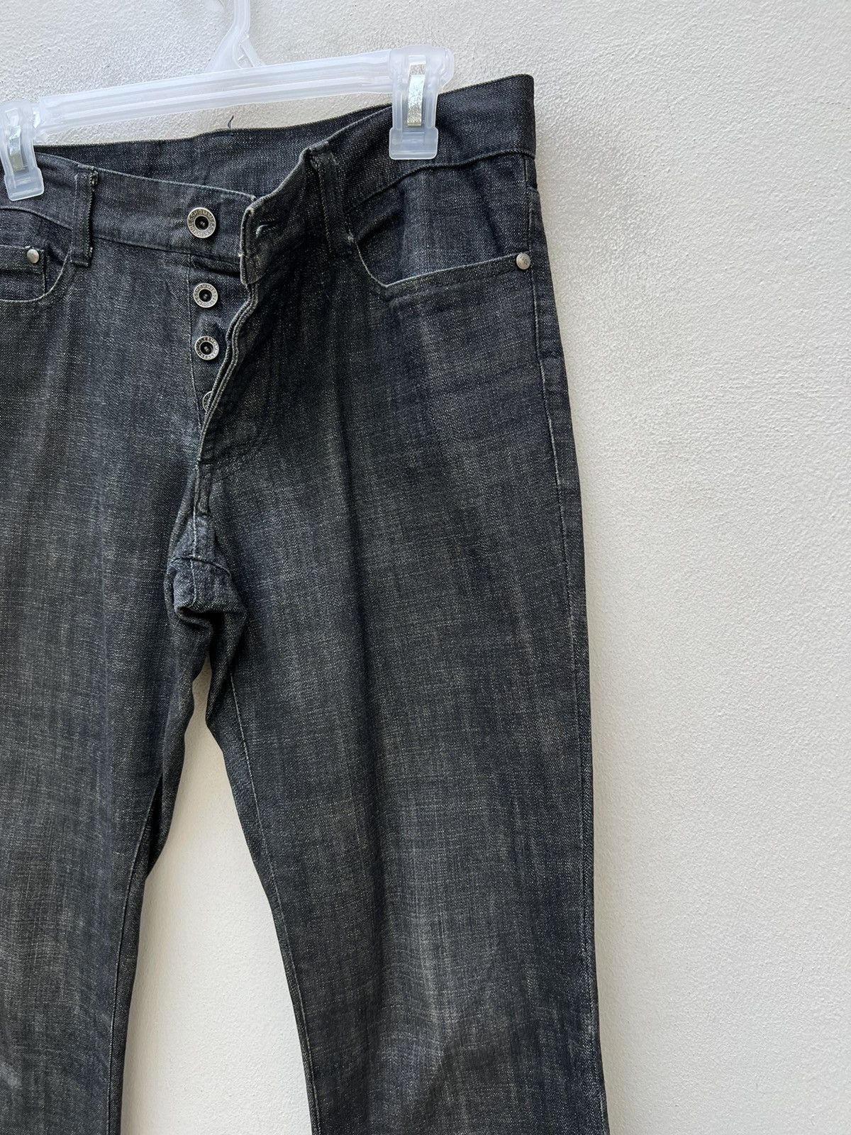 5351 POUR LES HOMMES Vintage 5351 Pour Les Homme Black Wax Denim Rips Flare Jeans Size US 30 / EU 46 - 6 Thumbnail