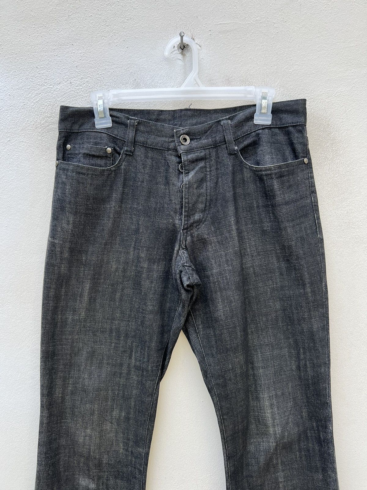 5351 POUR LES HOMMES Vintage 5351 Pour Les Homme Black Wax Denim Rips Flare Jeans Size US 30 / EU 46 - 2 Thumbnail