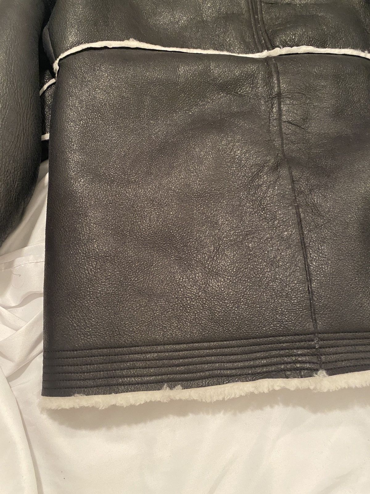 Rick Owens RICK OWENS FW21 SEALED WINDBREAKER GLOVE INSERT SHEARLING Size US S / EU 44-46 / 1 - 20 Thumbnail
