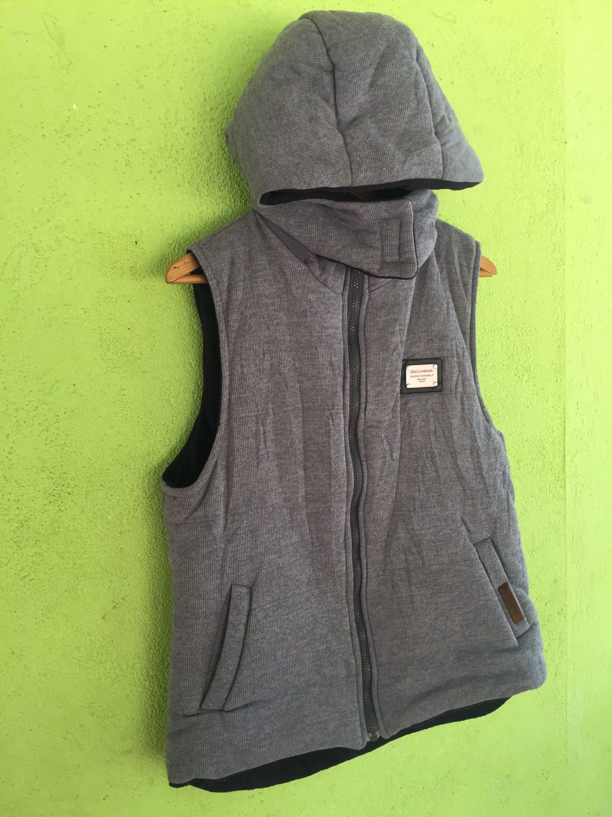 Dolce & Gabbana Dolce & Gabbana Sleeveless Sweater Jacket Removable Hoodie Size US XS / EU 42 / 0 - 3 Thumbnail