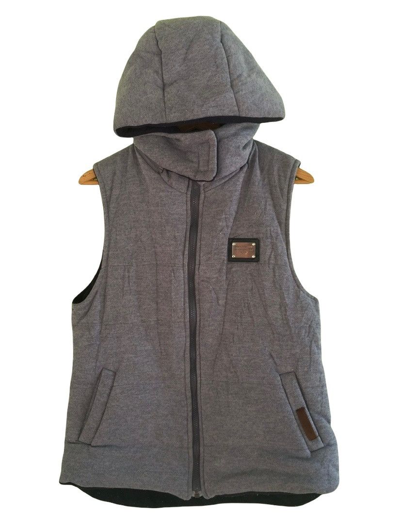 Dolce & Gabbana Dolce & Gabbana Sleeveless Sweater Jacket Removable Hoodie Size US XS / EU 42 / 0 - 1 Thumbnail