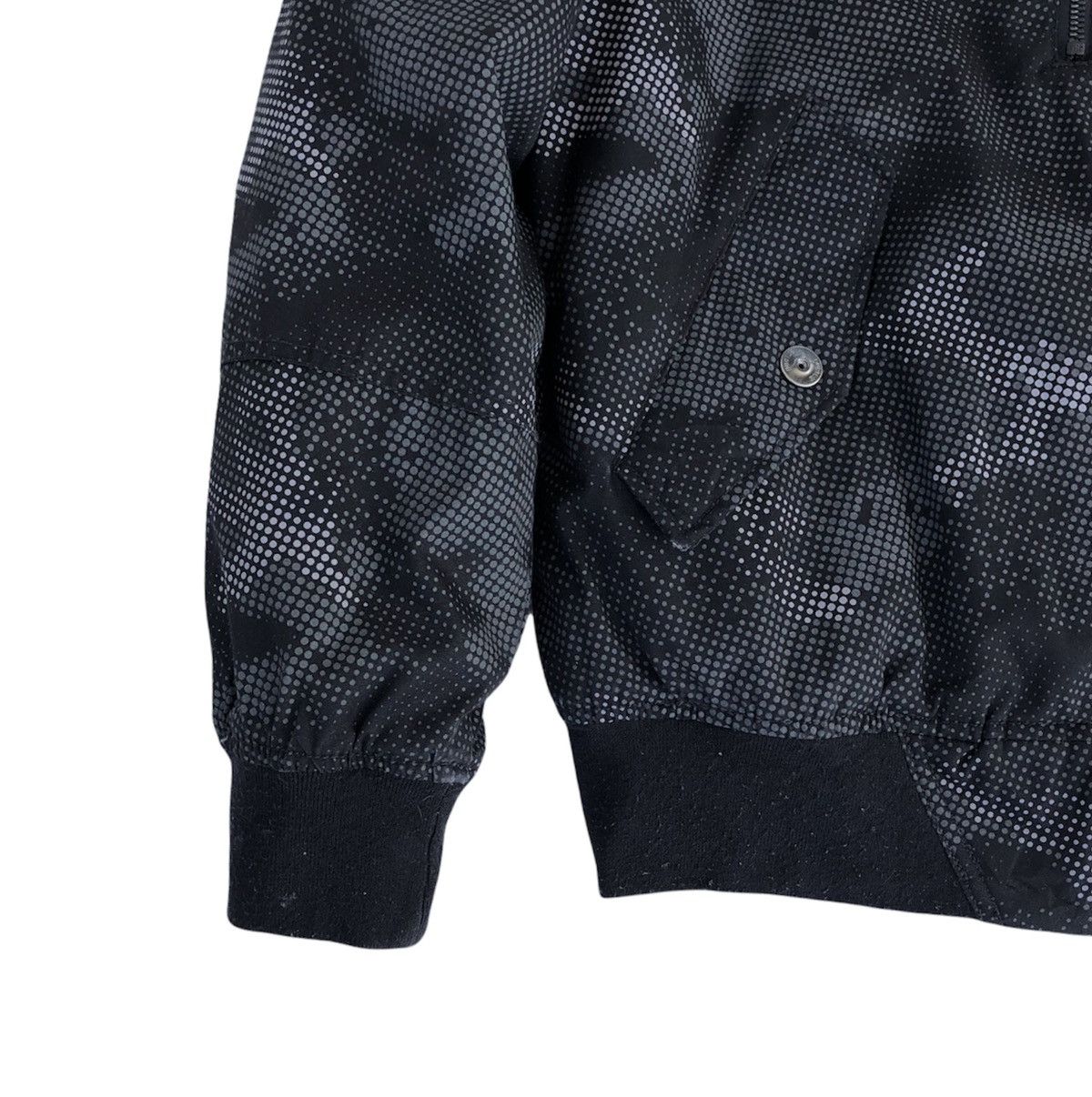 Japanese Brand Burtle Digital Camo Ma 1 Bomber Jacket Size US L / EU 52-54 / 3 - 7 Thumbnail
