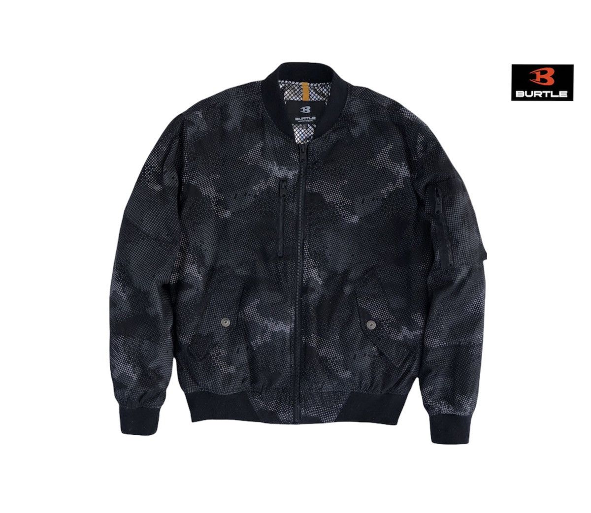 Japanese Brand Burtle Digital Camo Ma 1 Bomber Jacket Size US L / EU 52-54 / 3 - 1 Thumbnail