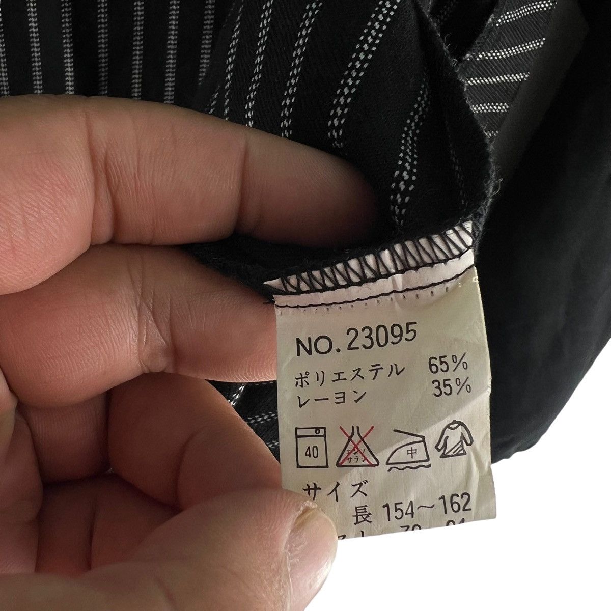 Japanese Brand VINTAGE JULLIO VALENTINO PINSTRIPED CHORE JACKET Size US M / EU 48-50 / 2 - 10 Thumbnail