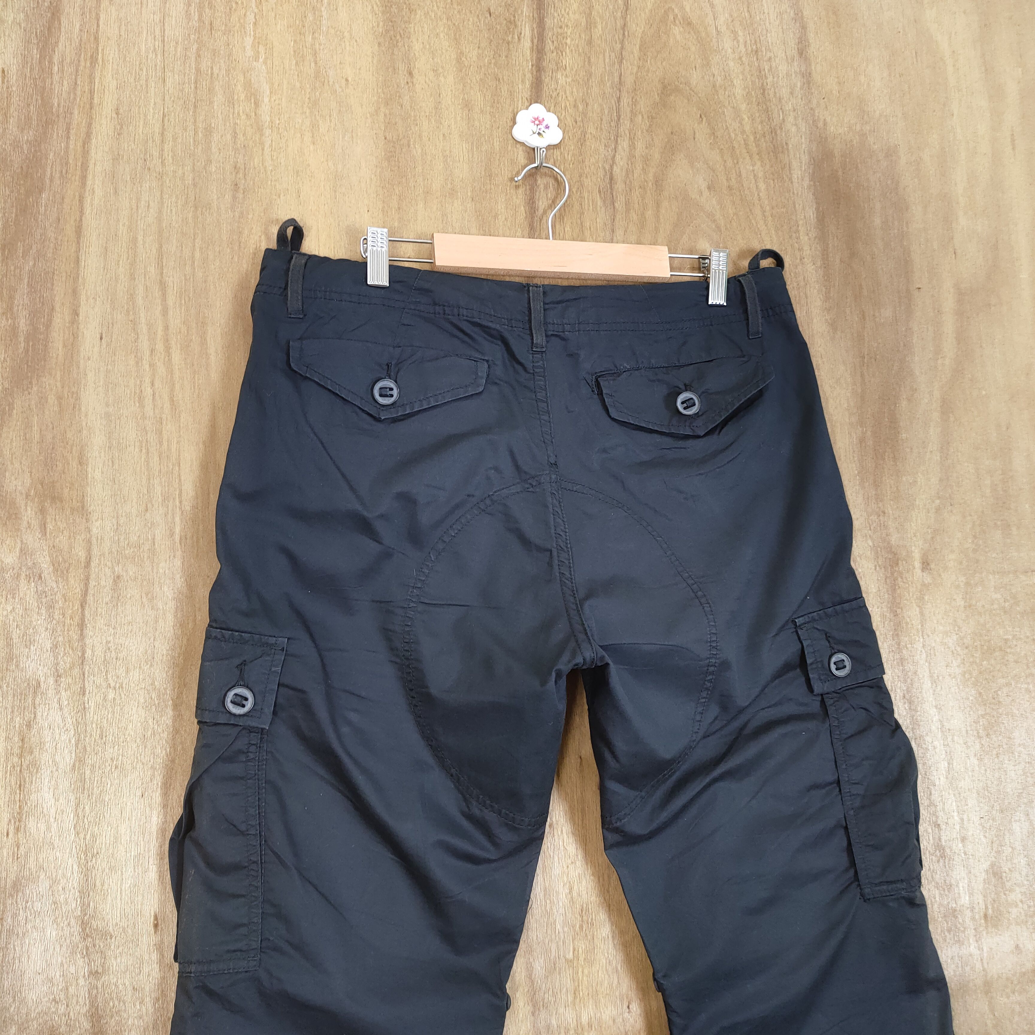Japanese Brand VINTAGE JAPANESE BONDAGE CARGO PANTS Size US 34 / EU 50 - 12 Thumbnail