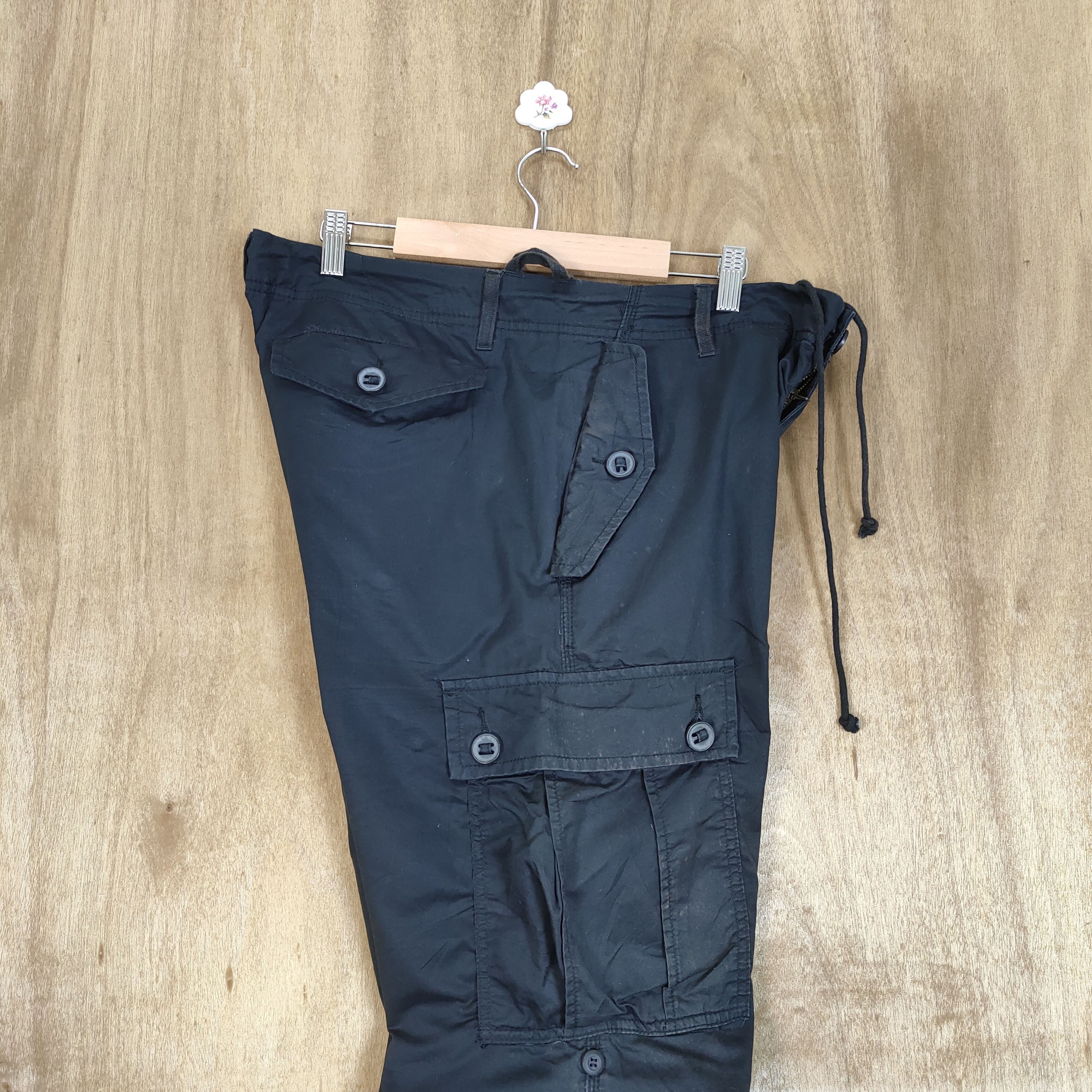 Japanese Brand VINTAGE JAPANESE BONDAGE CARGO PANTS Size US 34 / EU 50 - 16 Thumbnail