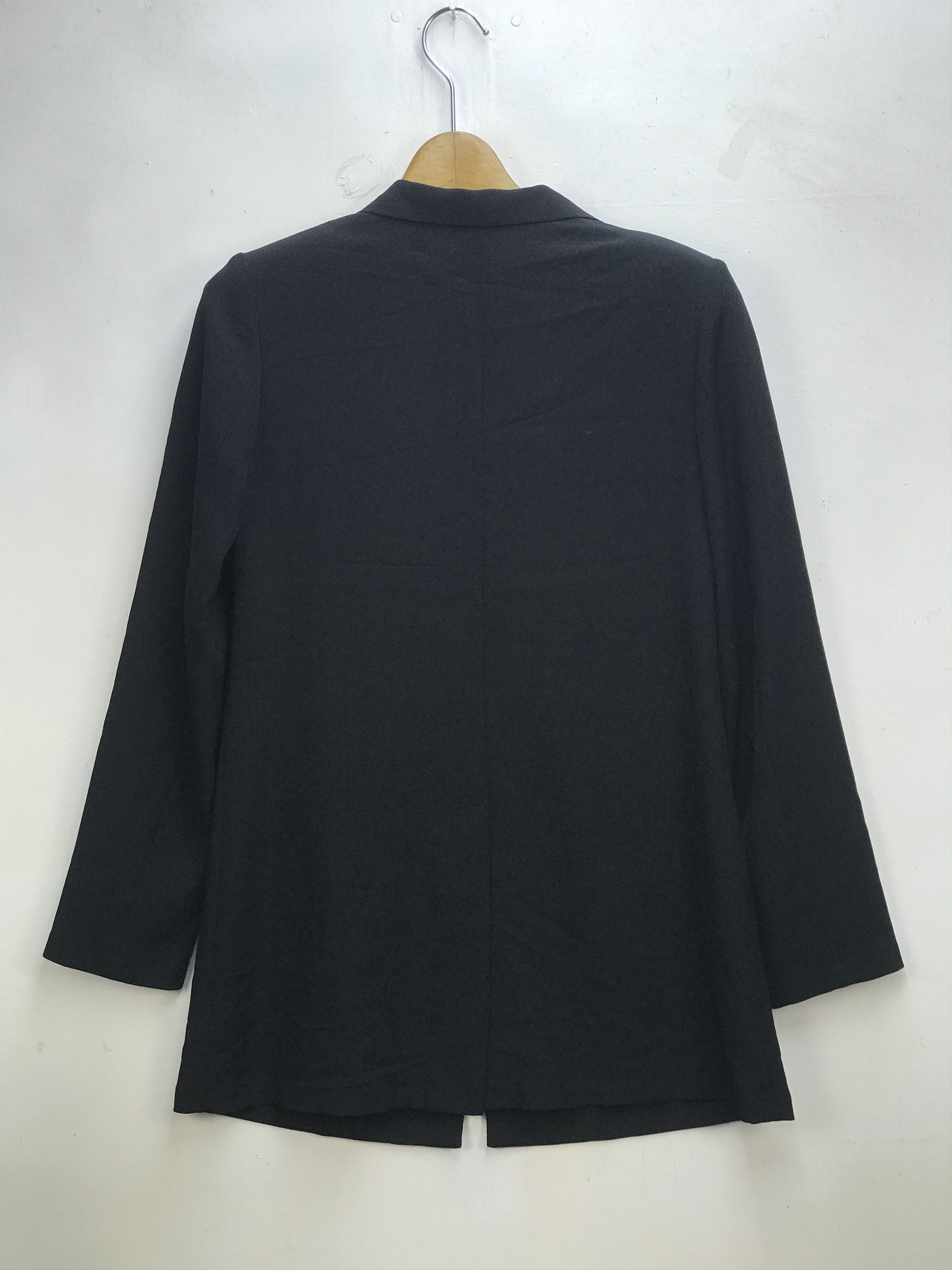 agnes b. Agnes B Minimalist Black Button Jacket Paris Designer Size S / US 4 / IT 40 - 5 Thumbnail