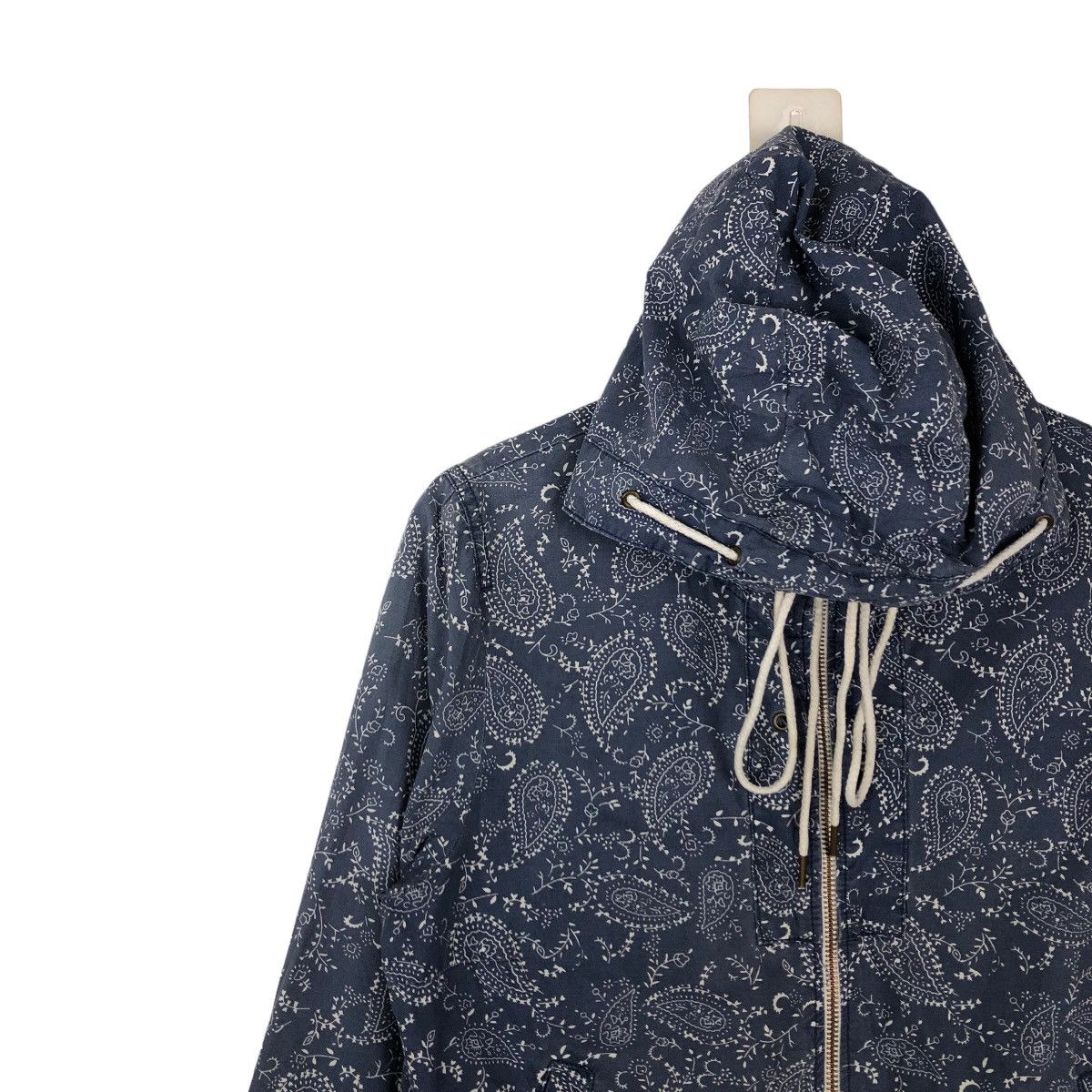 Japanese Brand VINTAGE H&M PESLEY DESIGN OVER PRINT JACKET JAPAN MADE Size US M / EU 48-50 / 2 - 6 Thumbnail