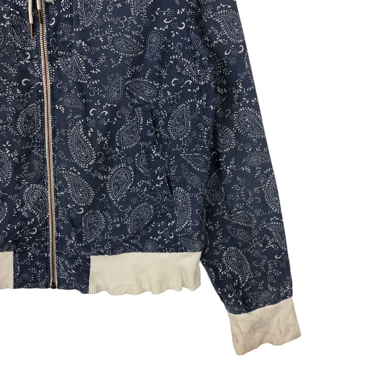 Japanese Brand VINTAGE H&M PESLEY DESIGN OVER PRINT JACKET JAPAN MADE Size US M / EU 48-50 / 2 - 4 Thumbnail