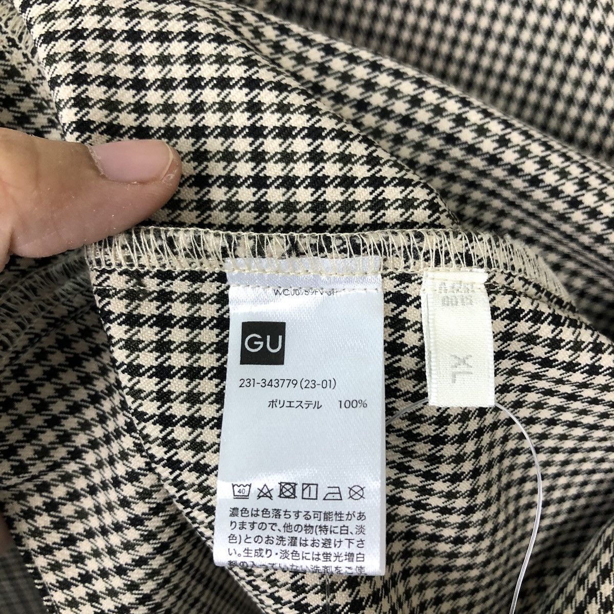 Japanese Brand VINTAGE BOMBER JACKET TARTAN DESIGN GU JAPAN ISSEY MIYAKE Size US XL / EU 56 / 4 - 13 Thumbnail