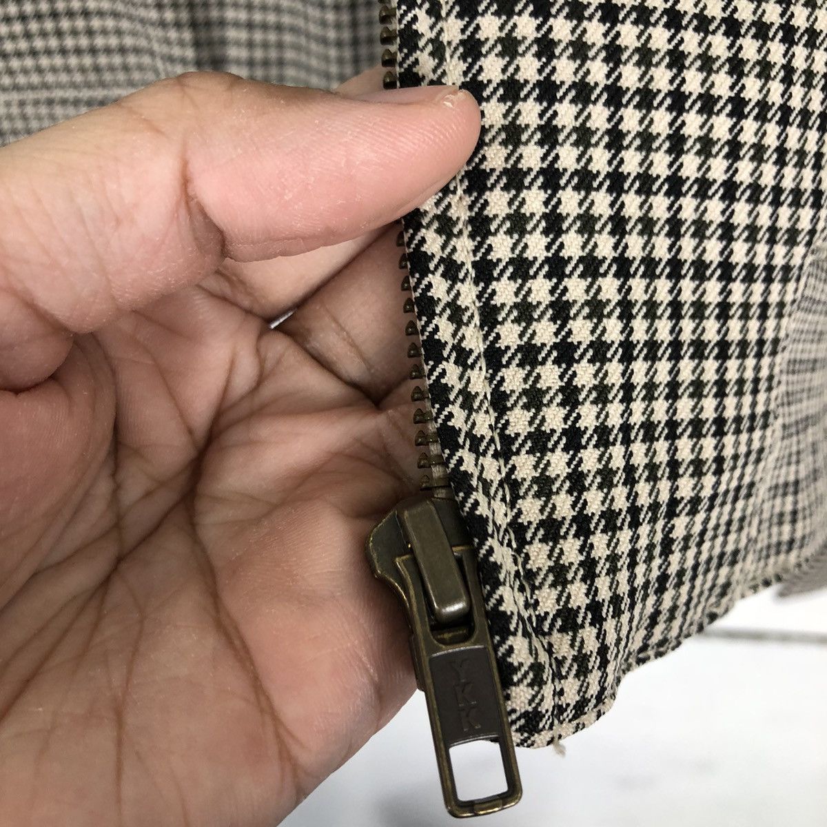 Japanese Brand VINTAGE BOMBER JACKET TARTAN DESIGN GU JAPAN ISSEY MIYAKE Size US XL / EU 56 / 4 - 12 Thumbnail