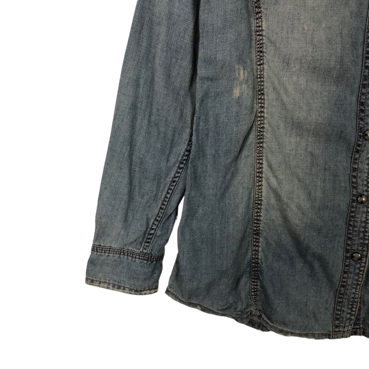 Japanese Brand VINTAGE CHAMBRAY DENIM JACKET GENUINE VINTAGE GOA JAPAN Size US M / EU 48-50 / 2 - 3 Thumbnail
