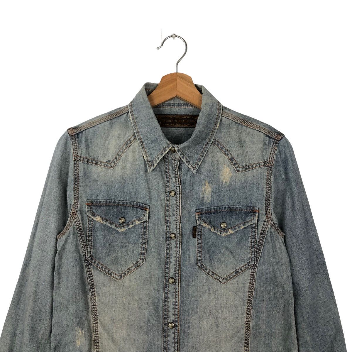 Japanese Brand VINTAGE CHAMBRAY DENIM JACKET GENUINE VINTAGE GOA JAPAN Size US M / EU 48-50 / 2 - 2 Thumbnail