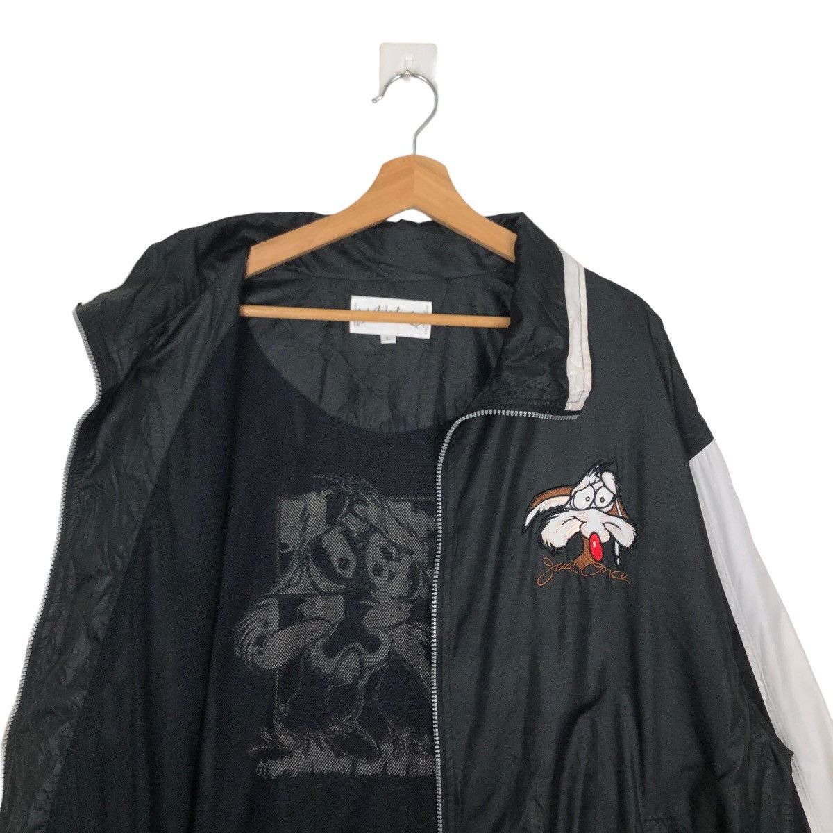 Cartoon Network VINTAGE JCDE CLUB ACTIVITIES MODELE DEPOSE CARTOON BIG LOGO Size US L / EU 52-54 / 3 - 9 Thumbnail