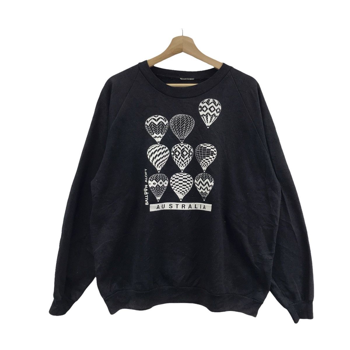 Vintage Vintage 90s AUSTRALIA BALLOON ALOFT Usa Black Sweatshirt Size US XL / EU 56 / 4 - 1 Thumbnail