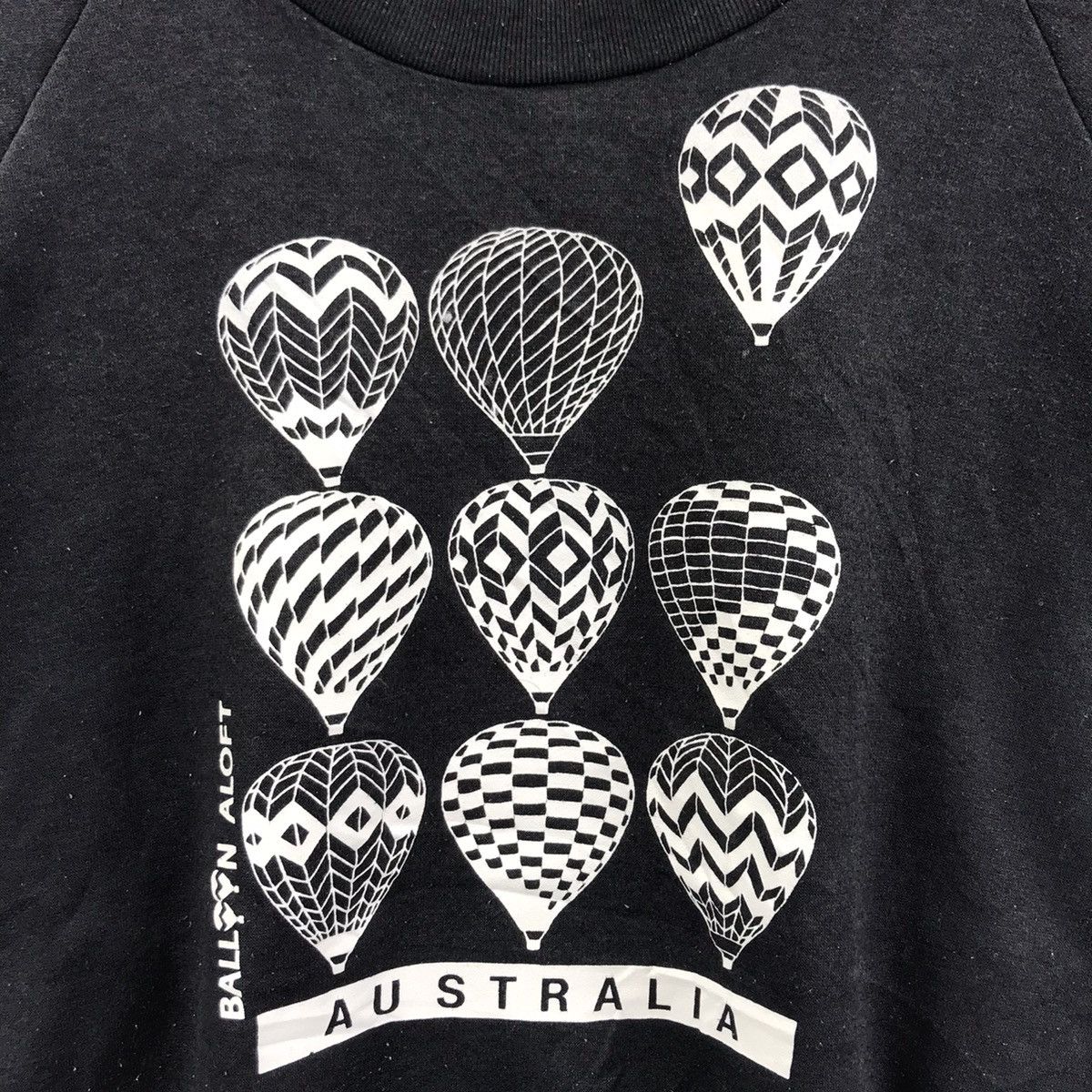 Vintage Vintage 90s AUSTRALIA BALLOON ALOFT Usa Black Sweatshirt Size US XL / EU 56 / 4 - 3 Thumbnail