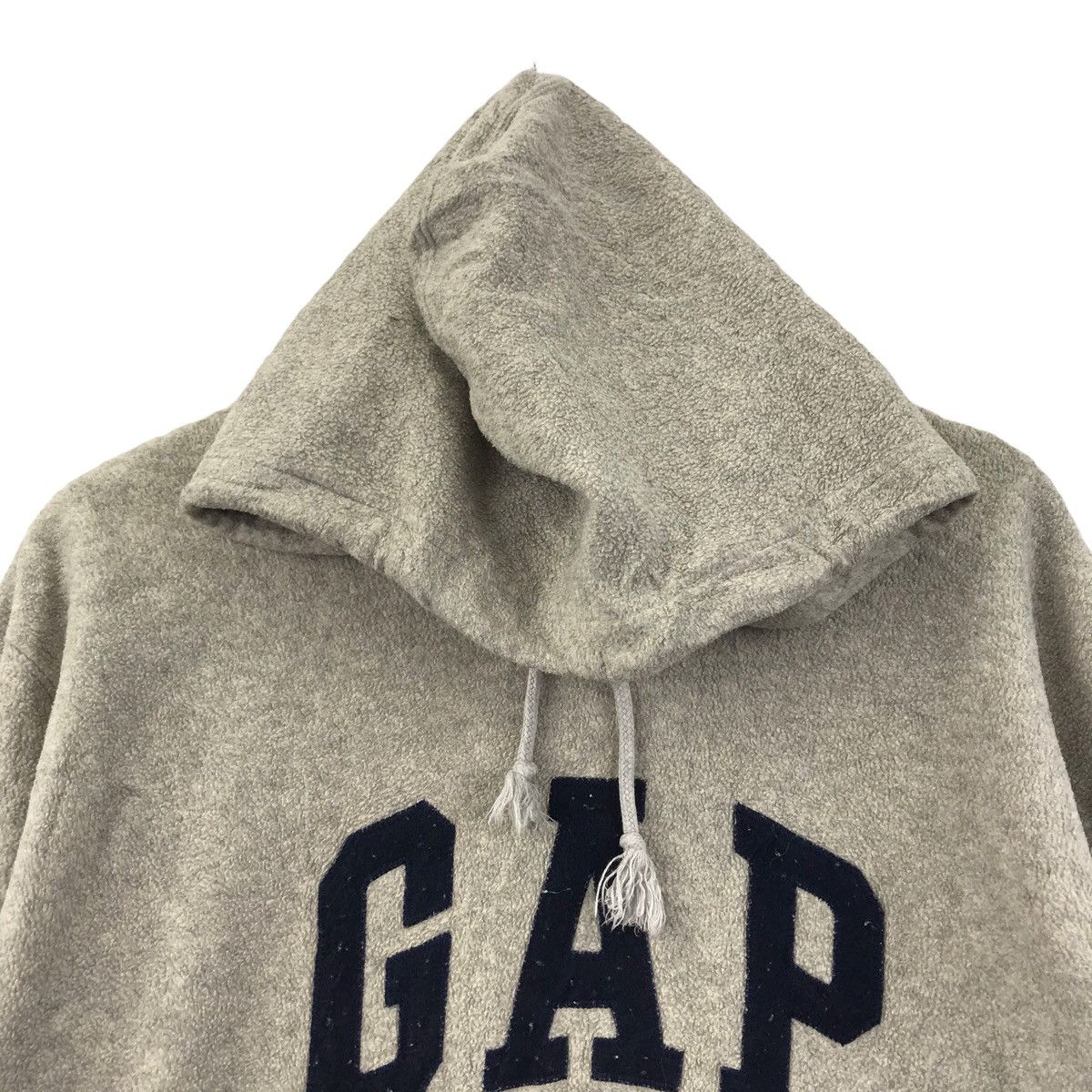Gap Vintage GAP EMBROIDERED Logo Grey Hoodie Sweatshirt Fleece Size US M / EU 48-50 / 2 - 2 Thumbnail