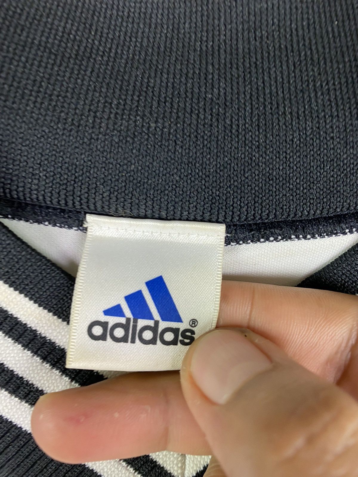 Adidas × Vintage 🔥DHL SHIPPING🔥VINTAGE GAMBA OSAKA JERSEY BY ADIDAS Size US L / EU 52-54 / 3 - 6 Thumbnail