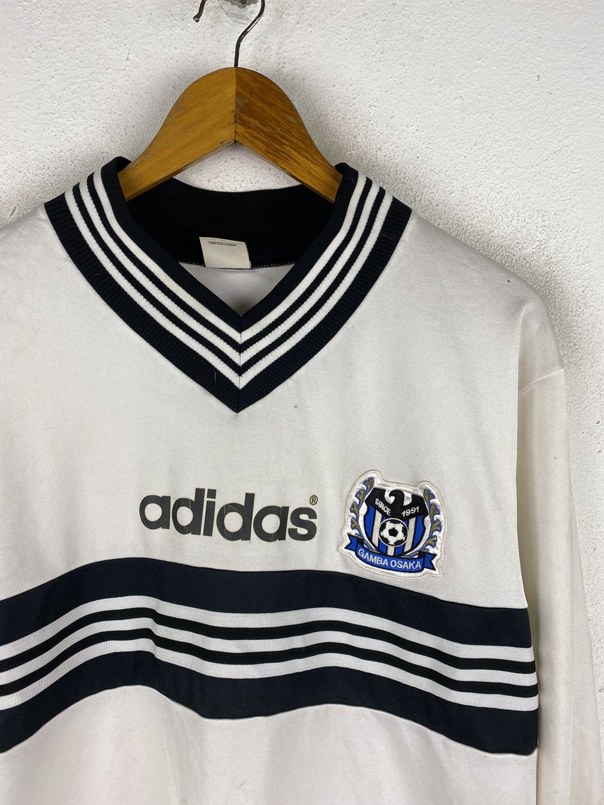 Adidas × Vintage 🔥DHL SHIPPING🔥VINTAGE GAMBA OSAKA JERSEY BY ADIDAS Size US L / EU 52-54 / 3 - 5 Thumbnail