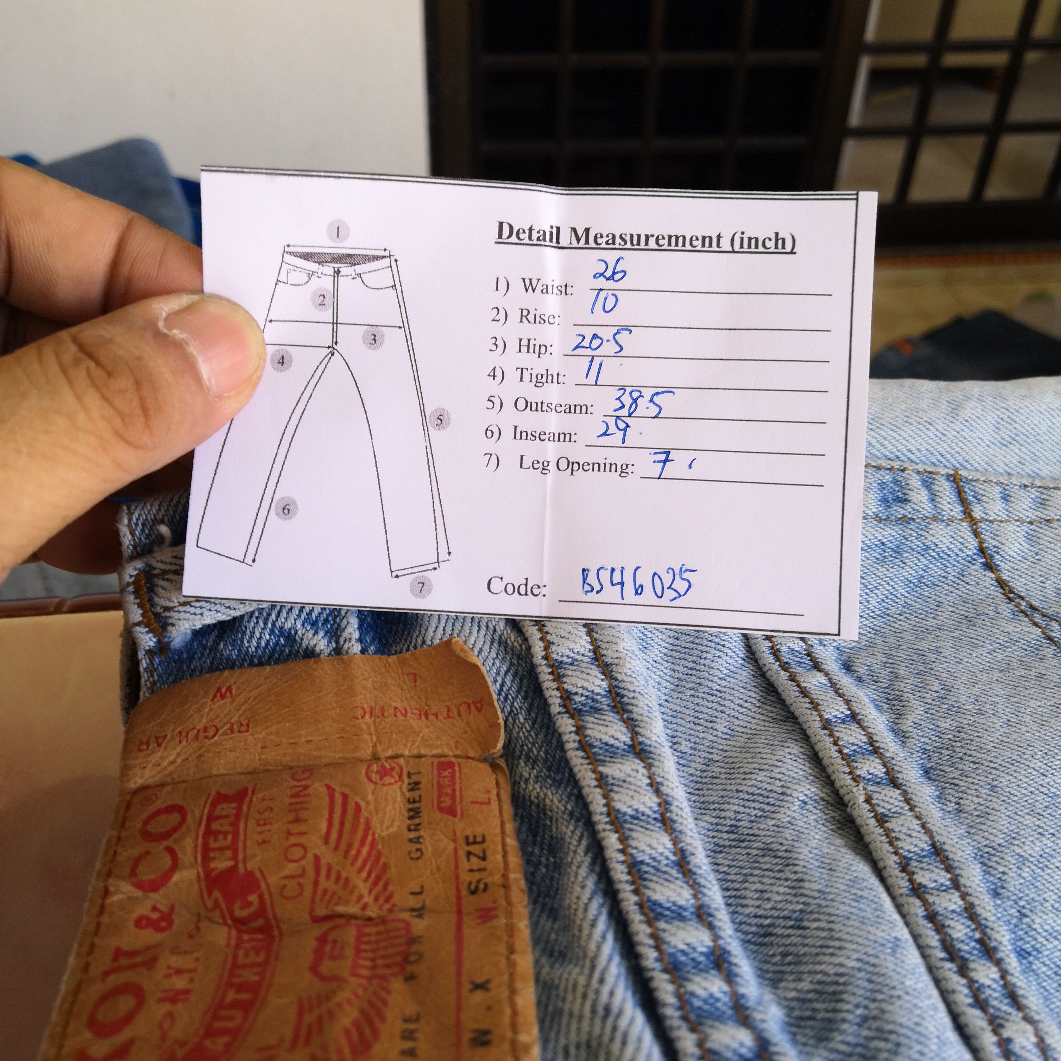 Japanese Brand Nixon Co Distressed Light Wash Jeans Japanese Denim Size 26" / US 2 / IT 38 - 9 Thumbnail