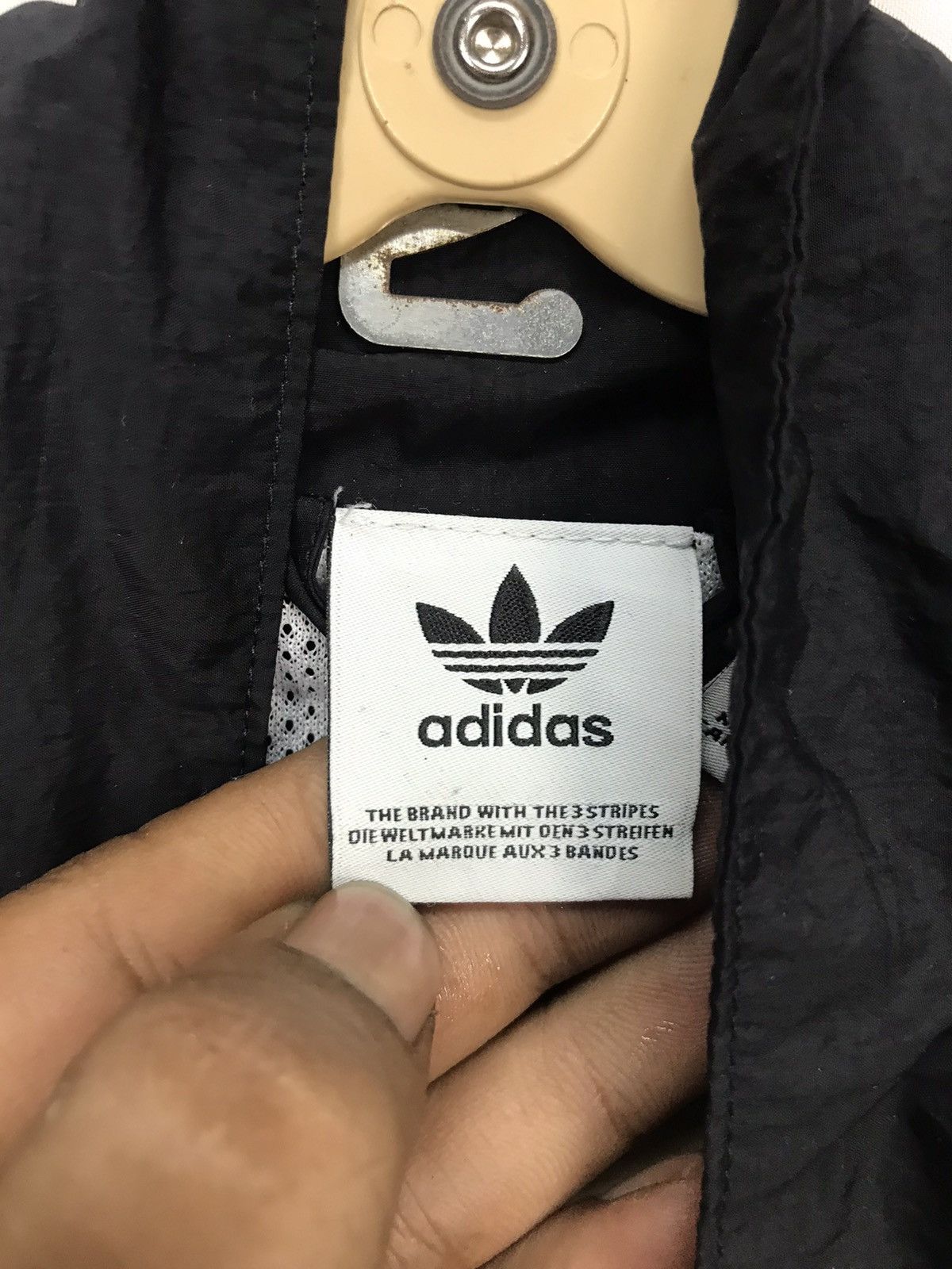 Adidas Adidas croptop big logo zipper jacket Size US M / EU 48-50 / 2 - 4 Thumbnail