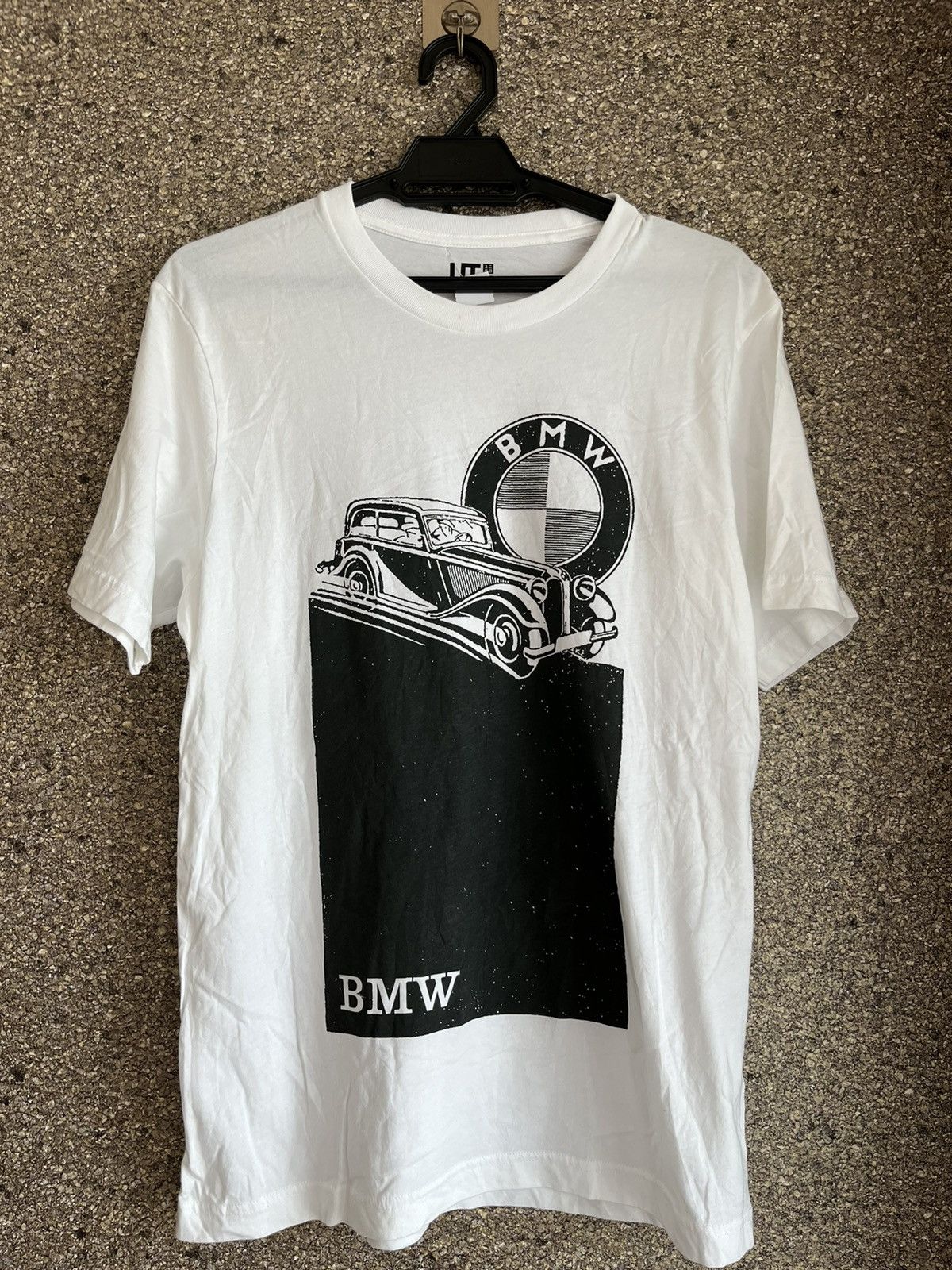 image of Uniqlo Ft60 in White, Men's (Size Medium)
