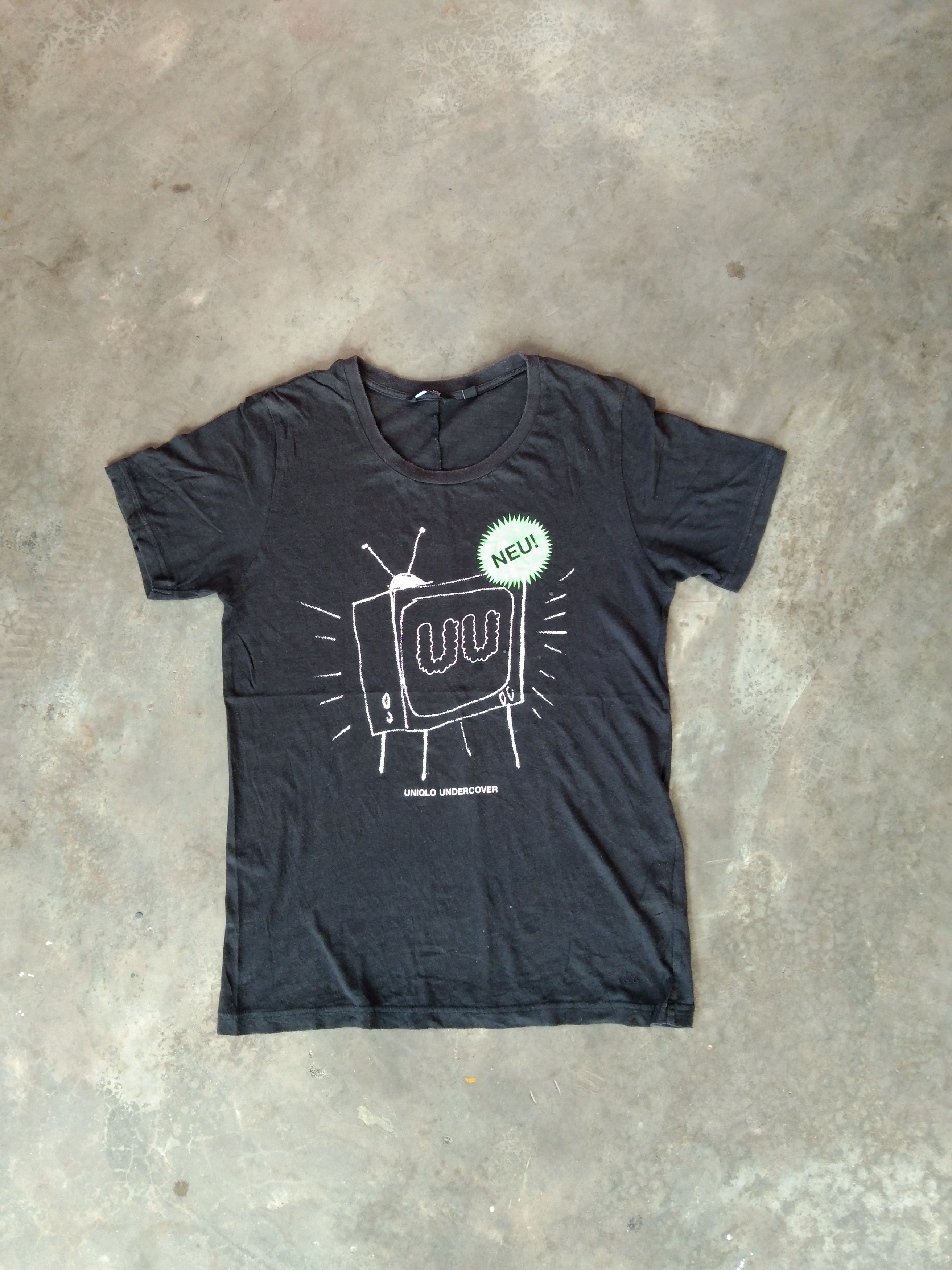 Undercover × Uniqlo Uniqlo Undercover T Shirt UU Size US S / EU 44-46 / 1 - 1 Thumbnail