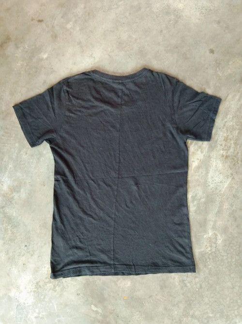 Undercover × Uniqlo Uniqlo Undercover T Shirt UU Size US S / EU 44-46 / 1 - 2 Thumbnail