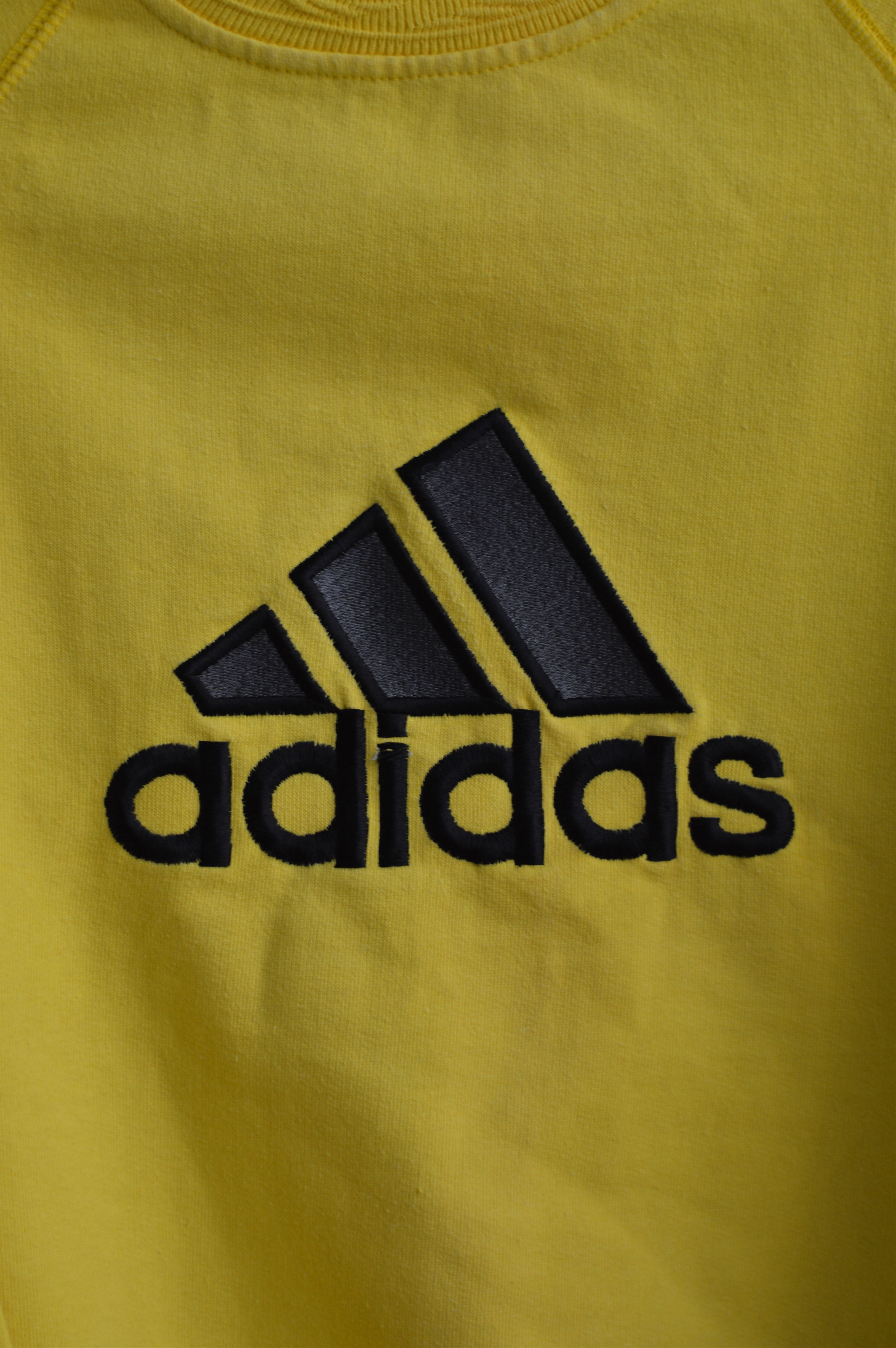 Adidas 90s Adidas Vintage Sweatshirt Crewneck big logo Size US S / EU 44-46 / 1 - 2 Thumbnail