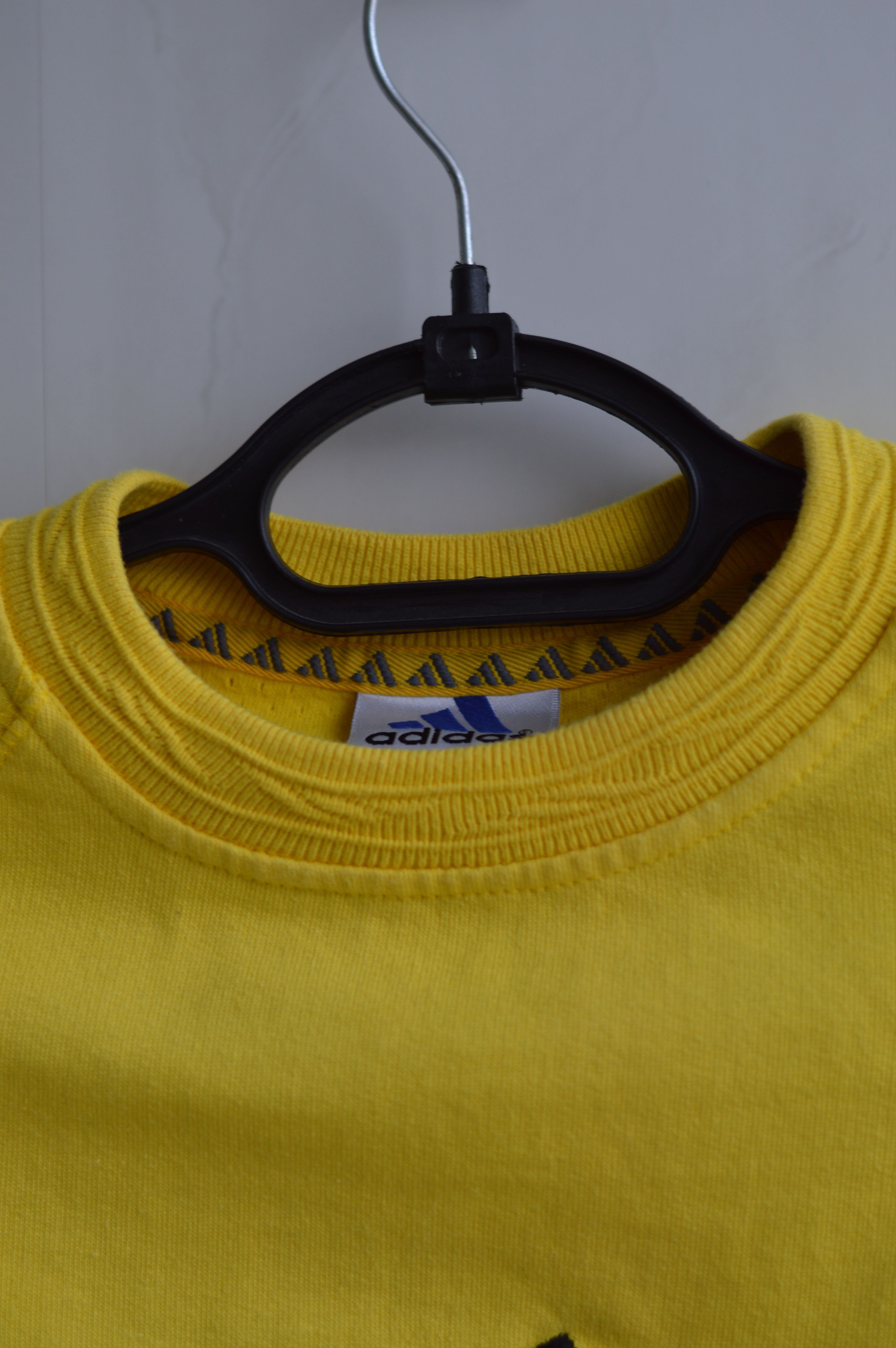 Adidas 90s Adidas Vintage Sweatshirt Crewneck big logo Size US S / EU 44-46 / 1 - 6 Thumbnail