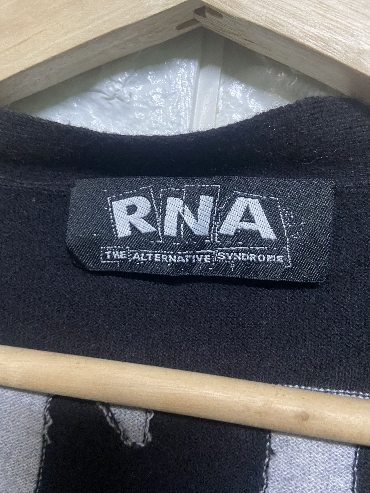 Japanese Brand RNA Alternative Syndrome Big Logo Cardigan Size US M / EU 48-50 / 2 - 4 Thumbnail