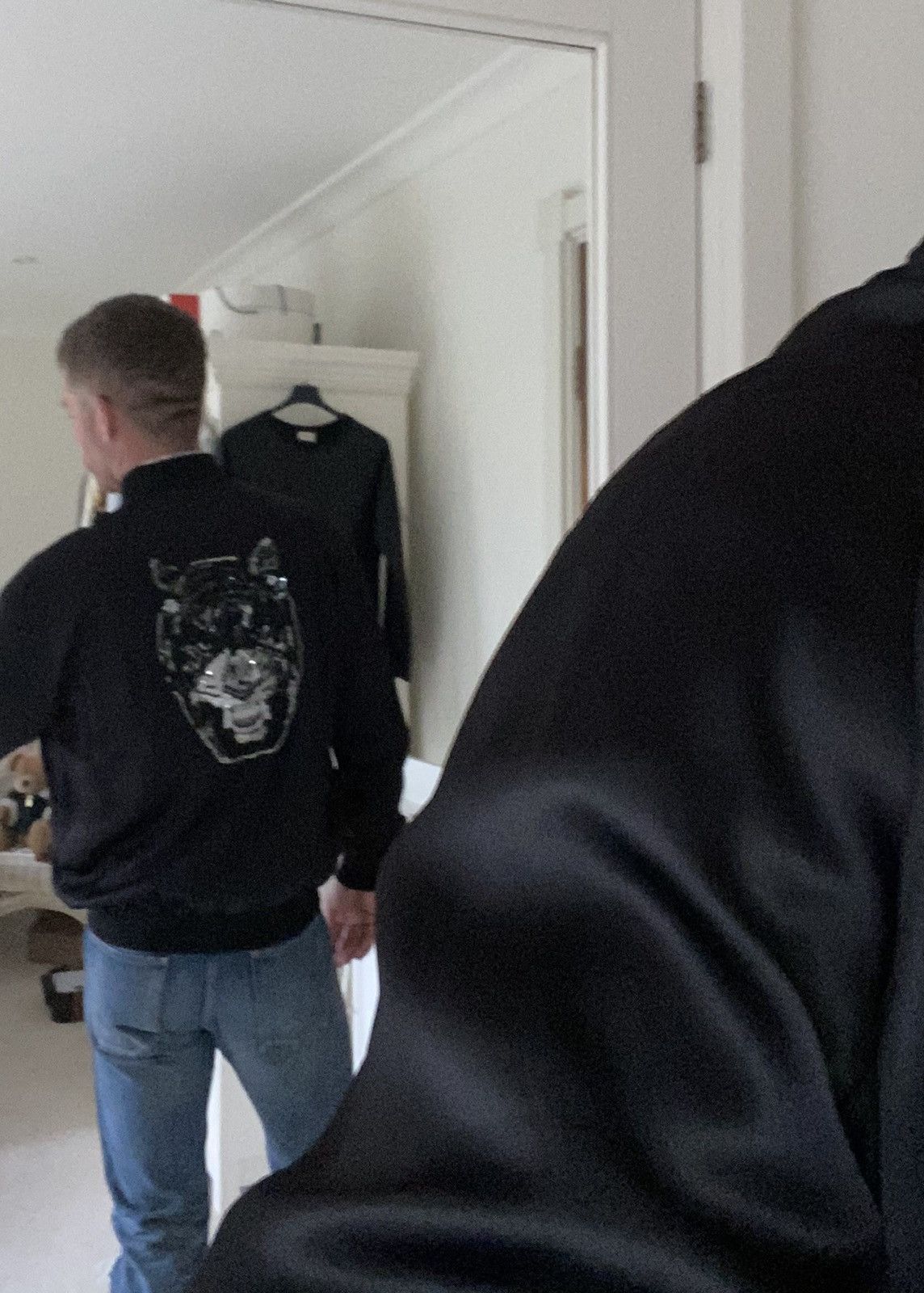 Saint Laurent Paris $4550 FW16 Saint Laurent ‘palladium’ tiger embroidered teddy Size US M / EU 48-50 / 2 - 7 Thumbnail