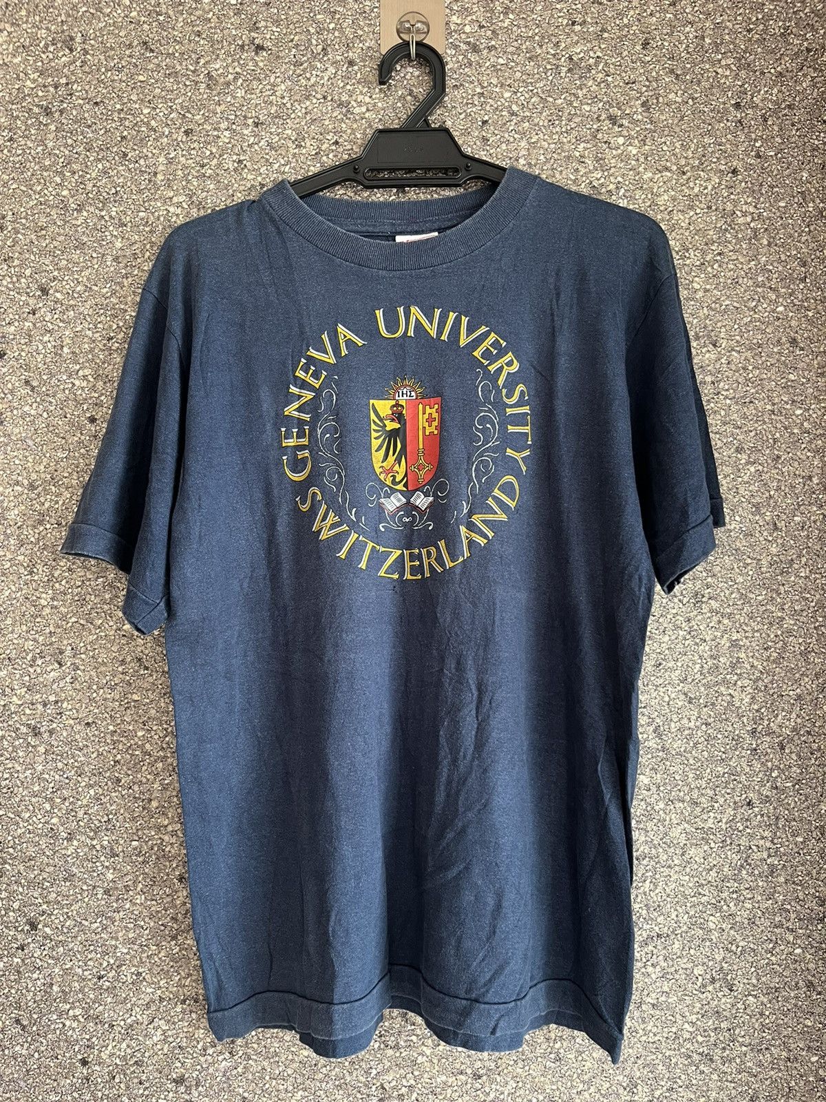 image of Vintage Geneva University Ft60 in Blue, Men's (Size Small)