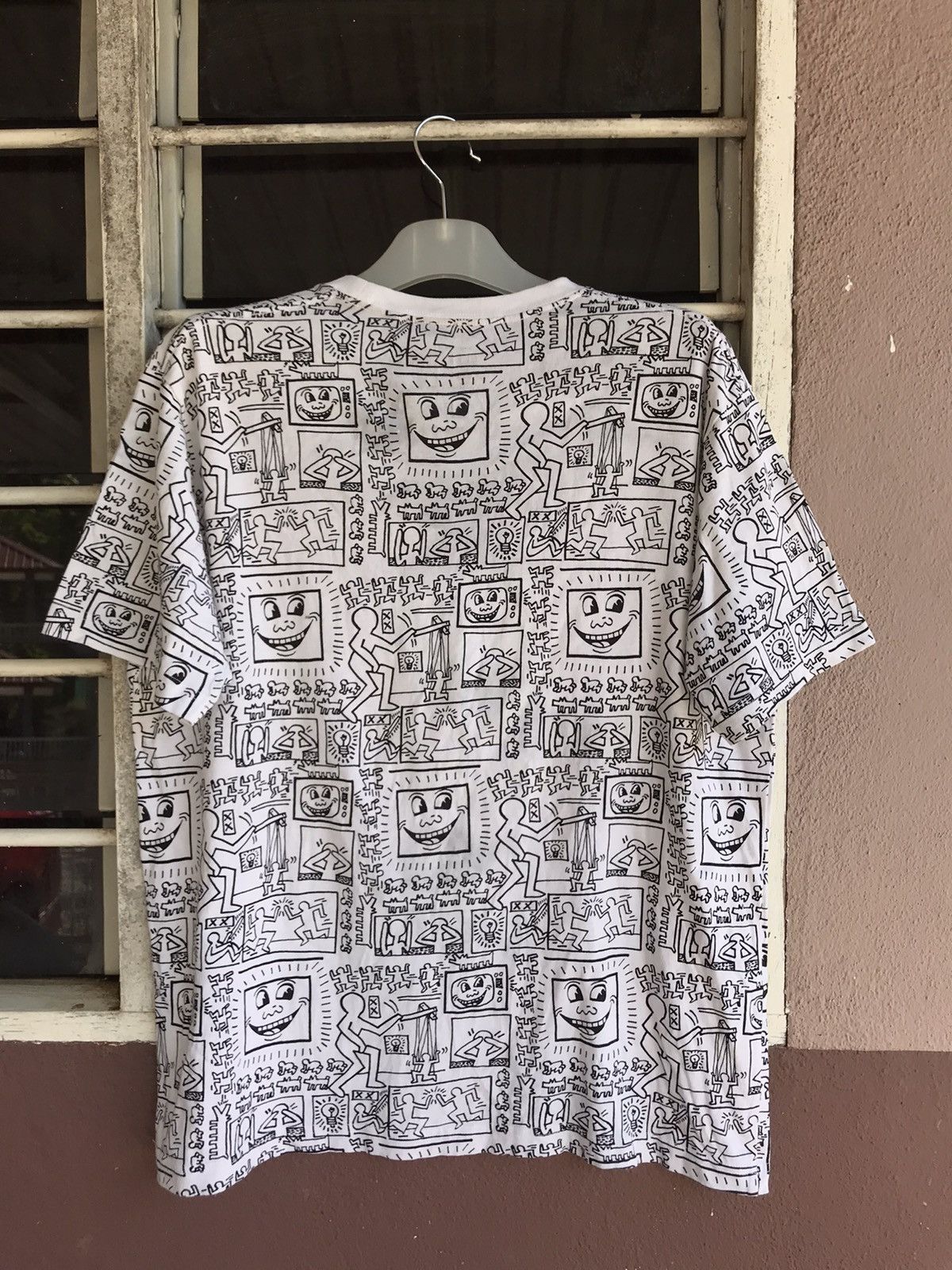 Keith Haring Keith Haring All Over Print by Uniqlo Size US L / EU 52-54 / 3 - 3 Thumbnail